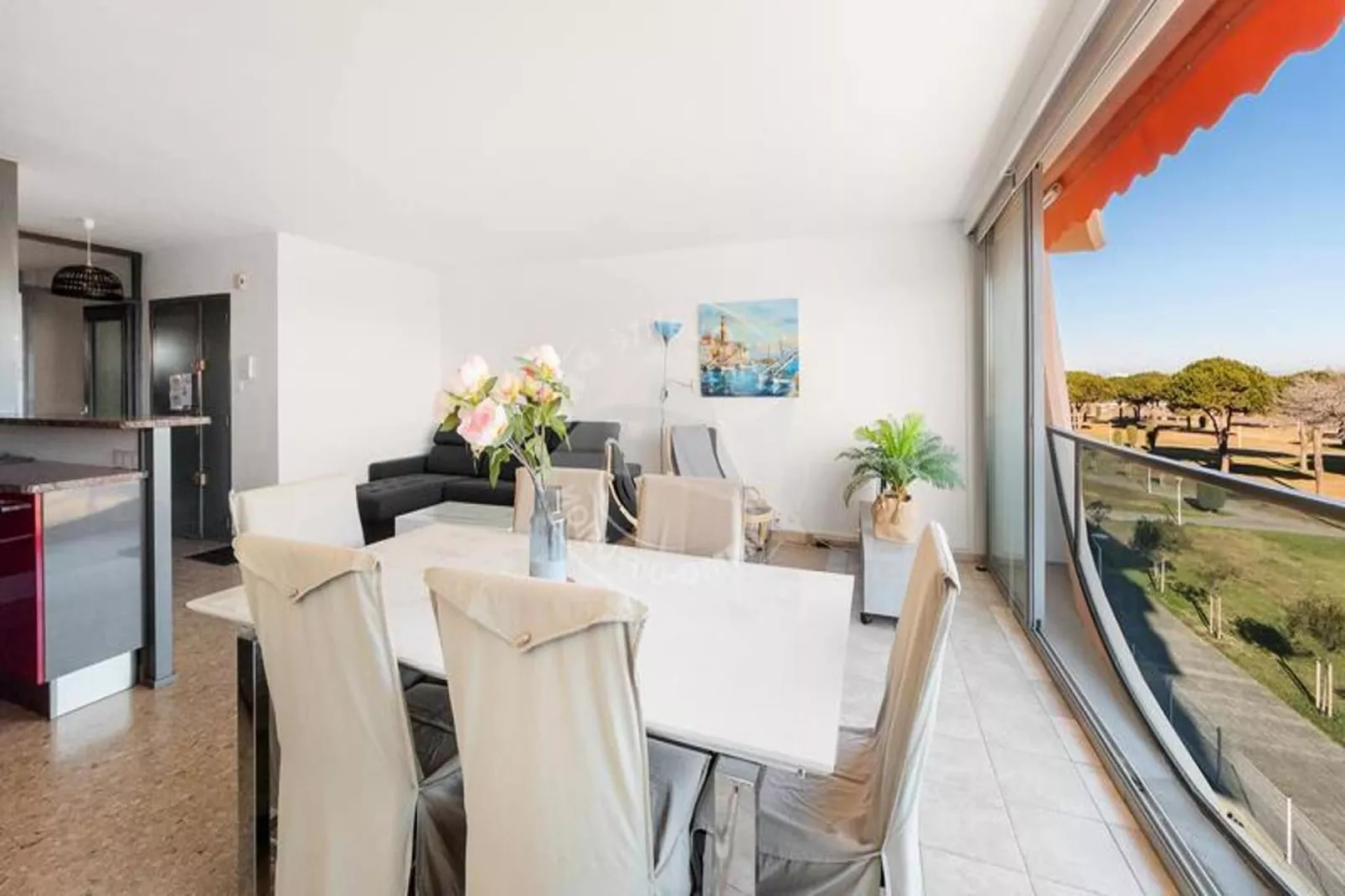 Résidence "le Vincent"-Eetkamer