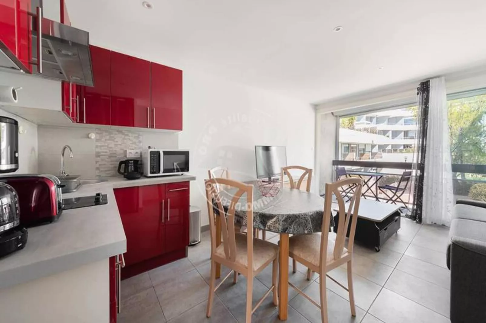 Résidence "le Commodore"-Eetkamer