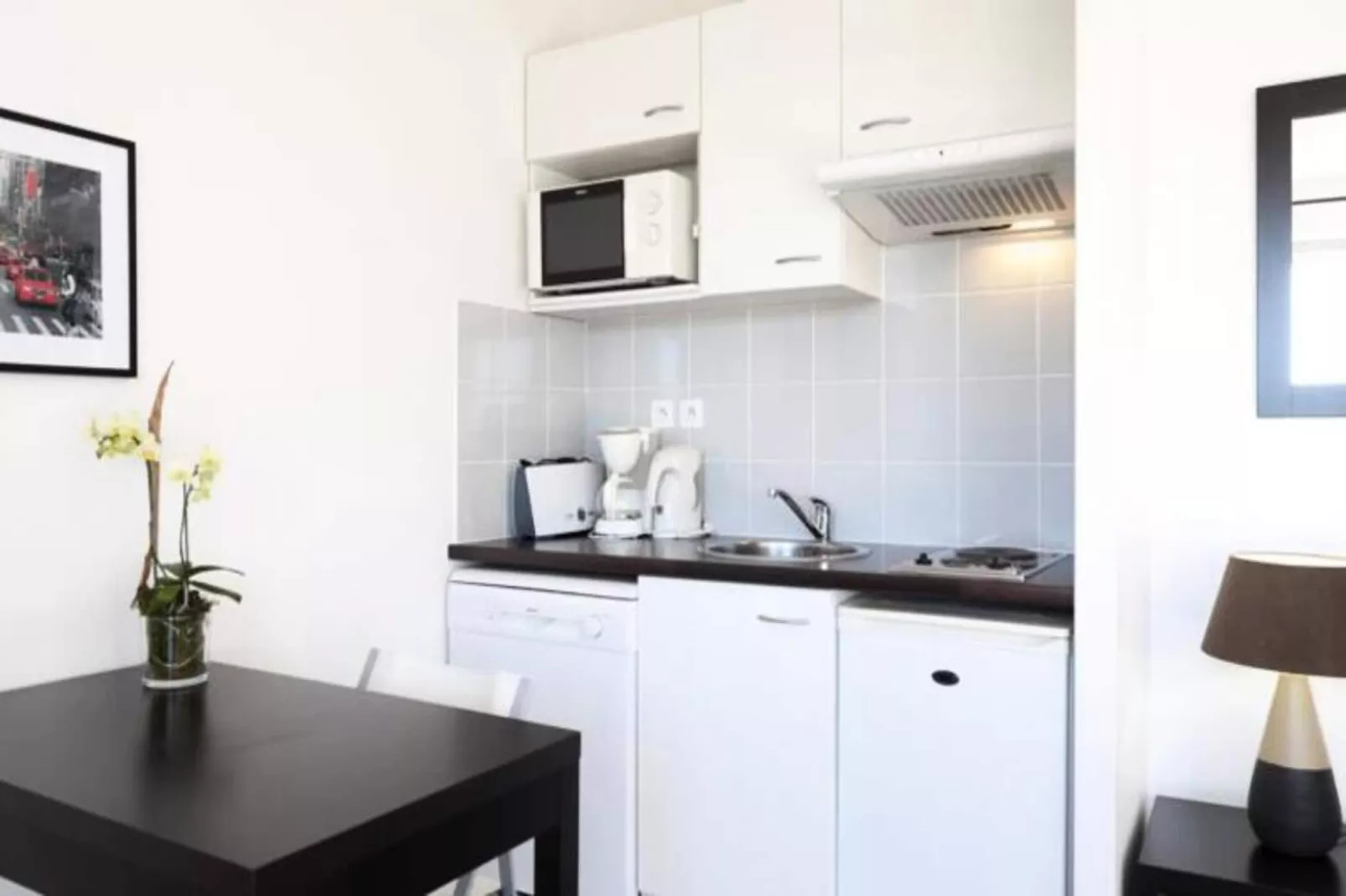 Néméa Appart'Hôtel Toulouse Saint Martin***-Buitenkant zomer