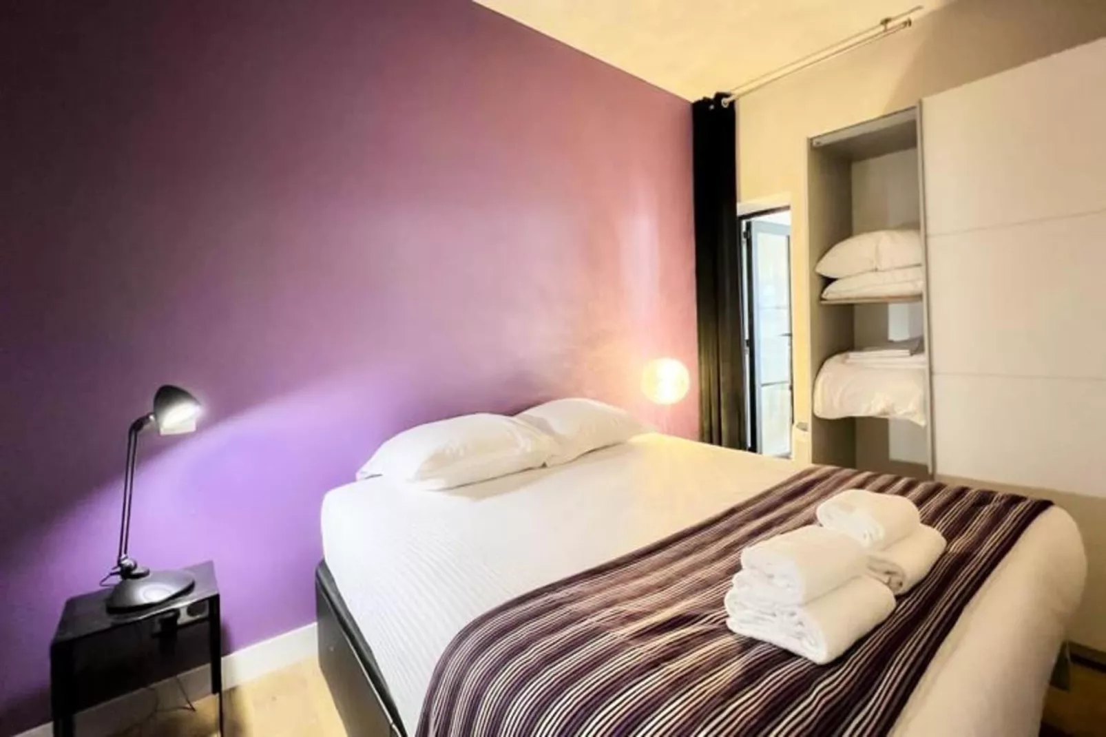 Superbe Appartement 2 Chambres Avec Vue Sur La Garonne-Slaapkamer