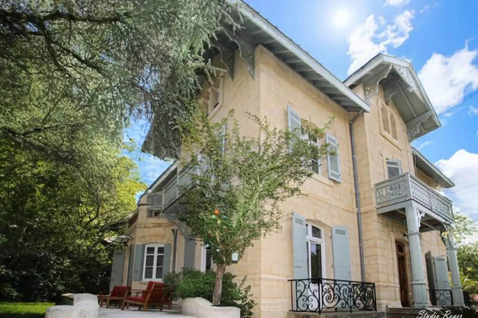 Villa Familiale R&eacute;nov&eacute;e &agrave; Arcachon &ndash; 6 Ch, 4 Sdb, Entre 8 &agrave; 10 Pers-Sfeer