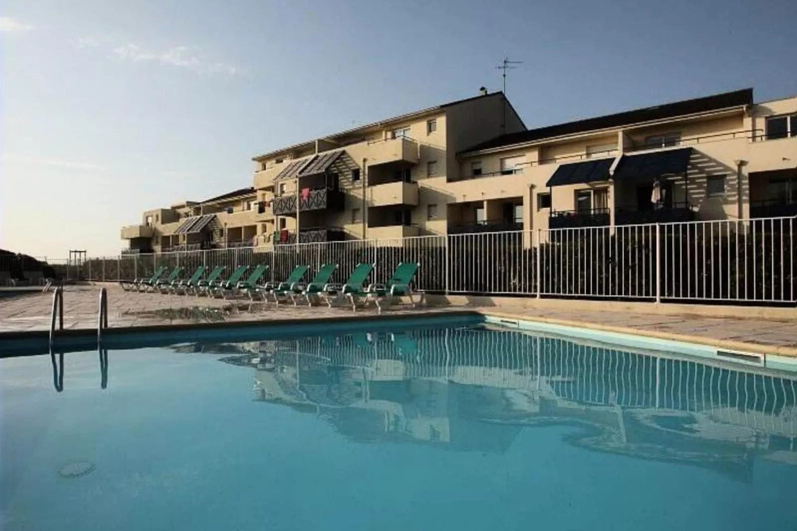 Résidence Bleu Marine - maeva Home-Zwembad