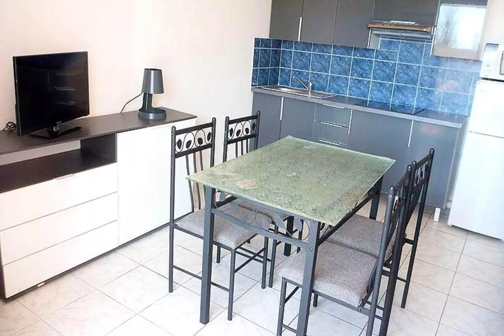 Résidence Phocéa (rés. Le)-Eetkamer