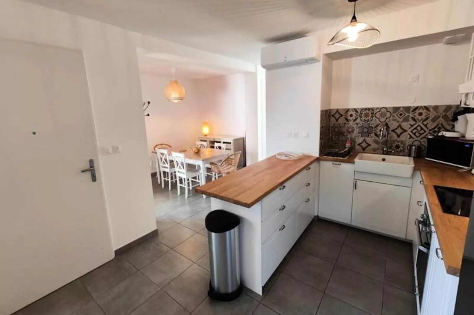 Superbe T3 Climatis&eacute; Avec Wifi &agrave; 400m De La Plage-Image-tags.