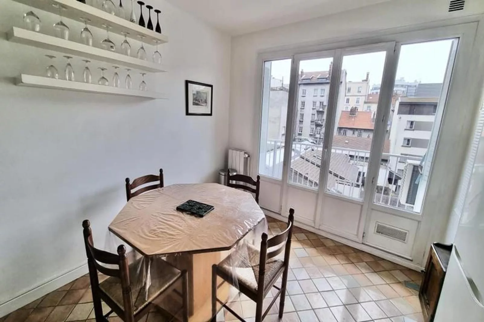 |chez Faffa 𓅂 | Spacieux T5 | Gare Sncf |-Eetkamer