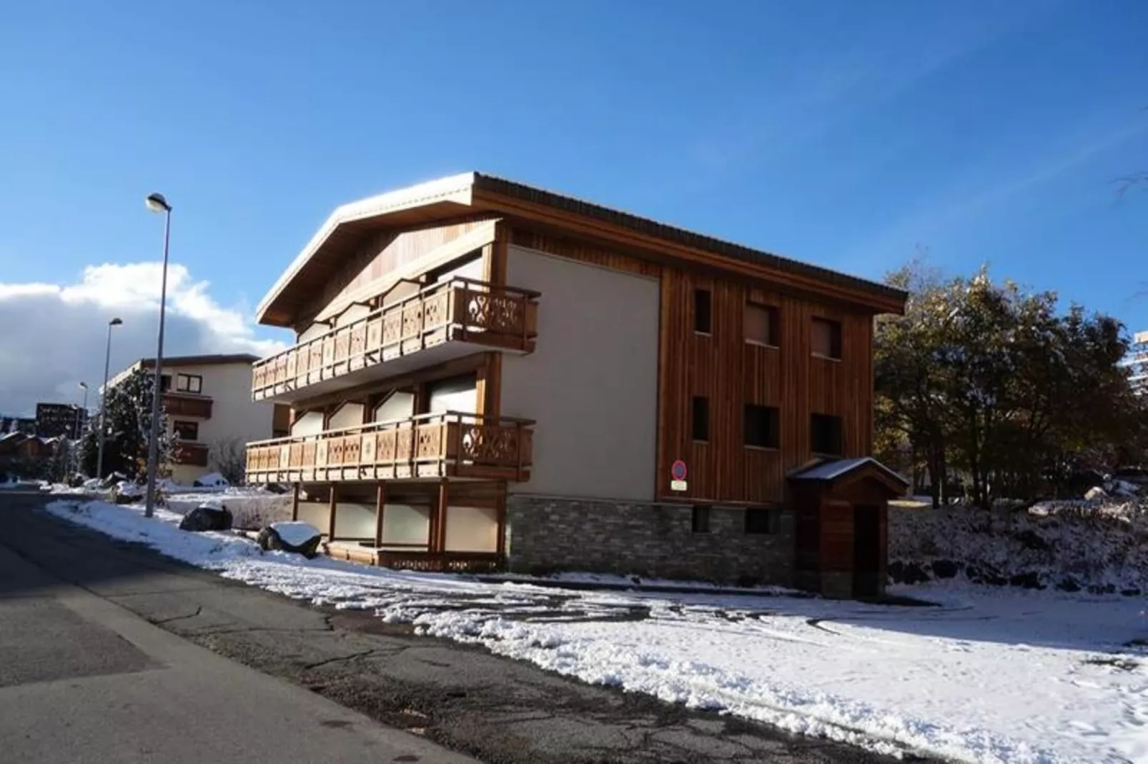 Résidence Samovar-Buitenkant zomer