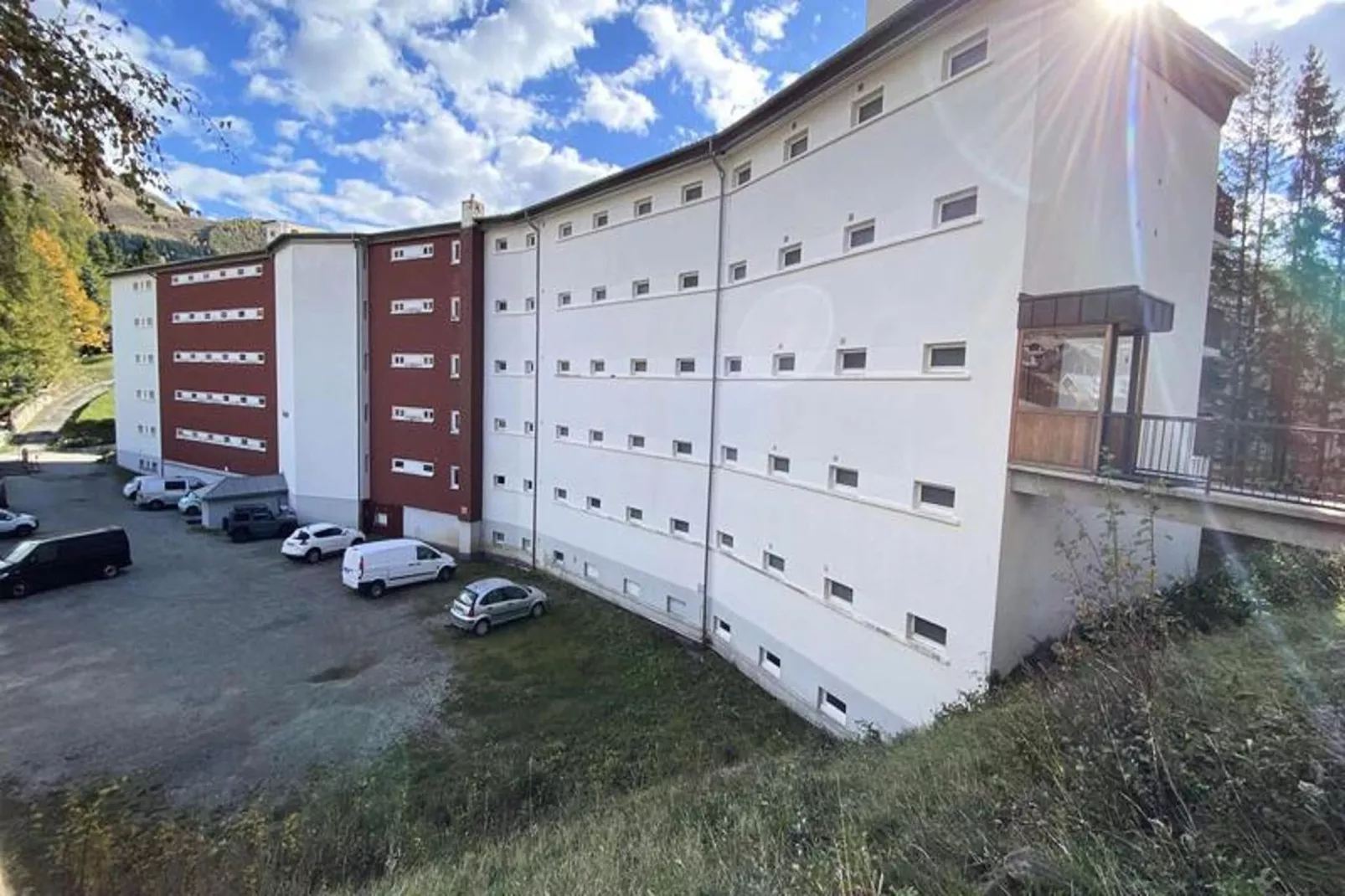 Résidence Le Midi-Buitenkant zomer