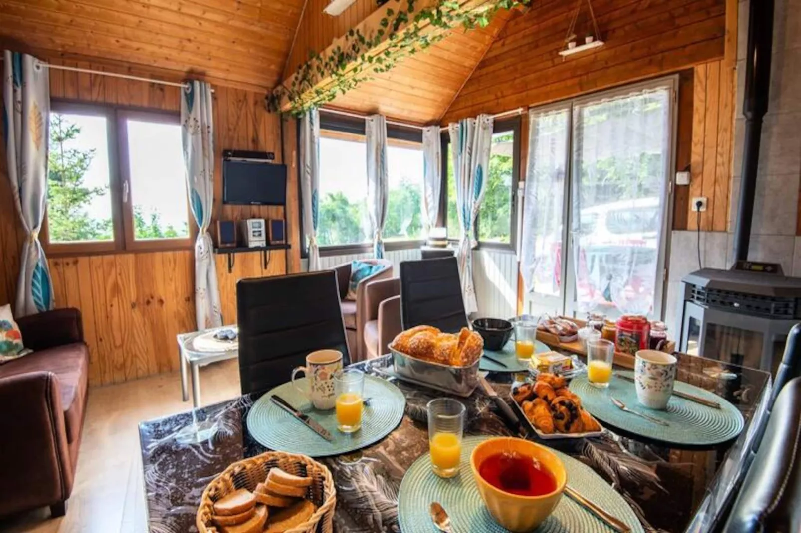 Gîte de France Chalet des 2 m 2/4 personnes 2 épis-Image-tags.