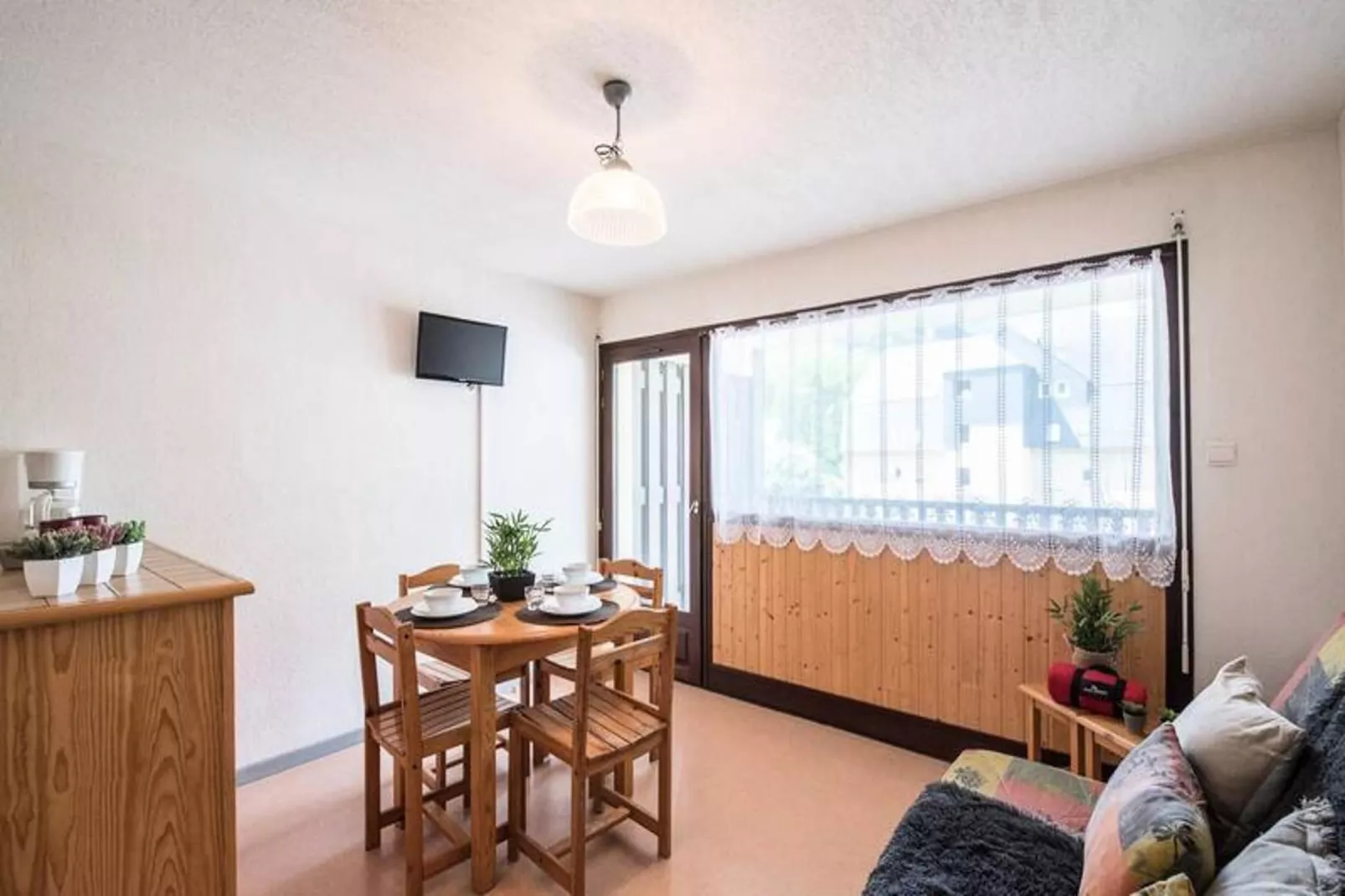 Résidence Portes Du Soleil B-Eetkamer