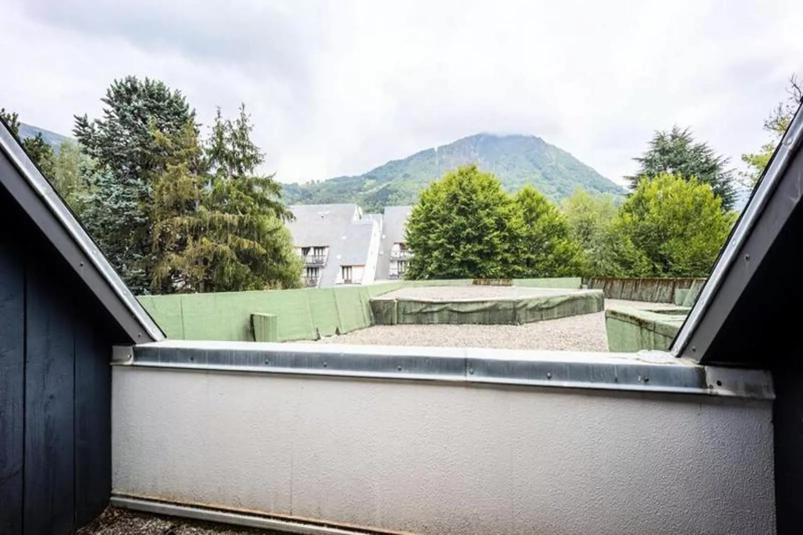 Résidence Royal Milan - Uitzicht zomer