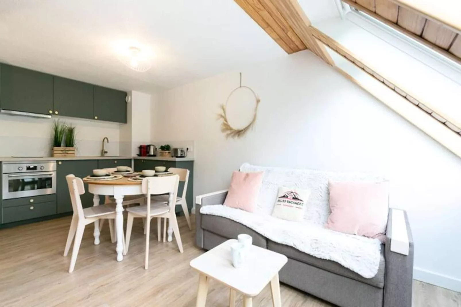 Résidence Pre De Guignan-Image-tags.