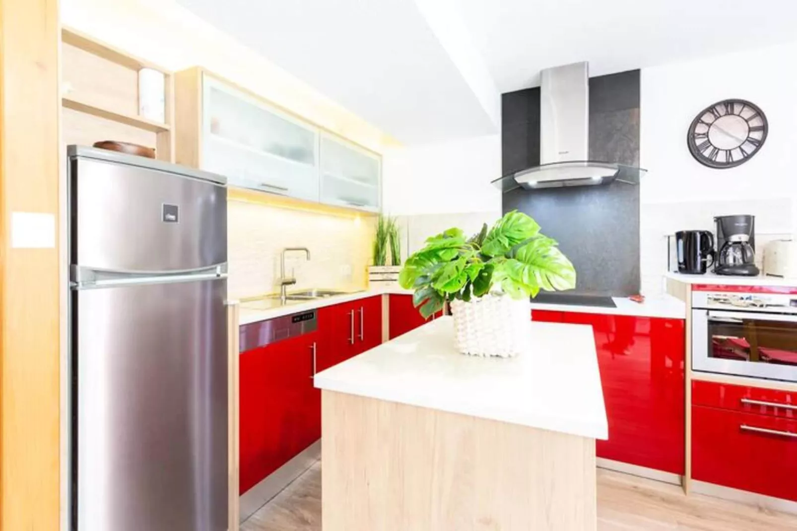 Résidence Barroude-Keuken