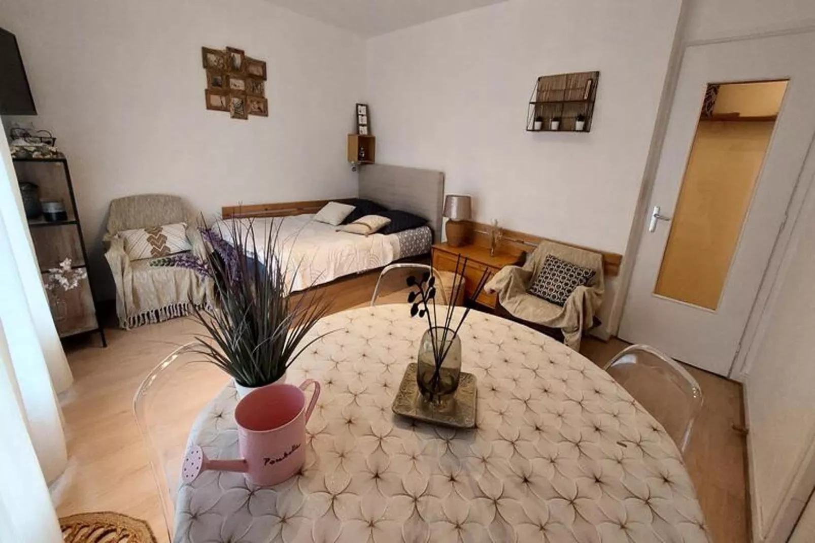 Résidence Montcalm D-Woonkamer