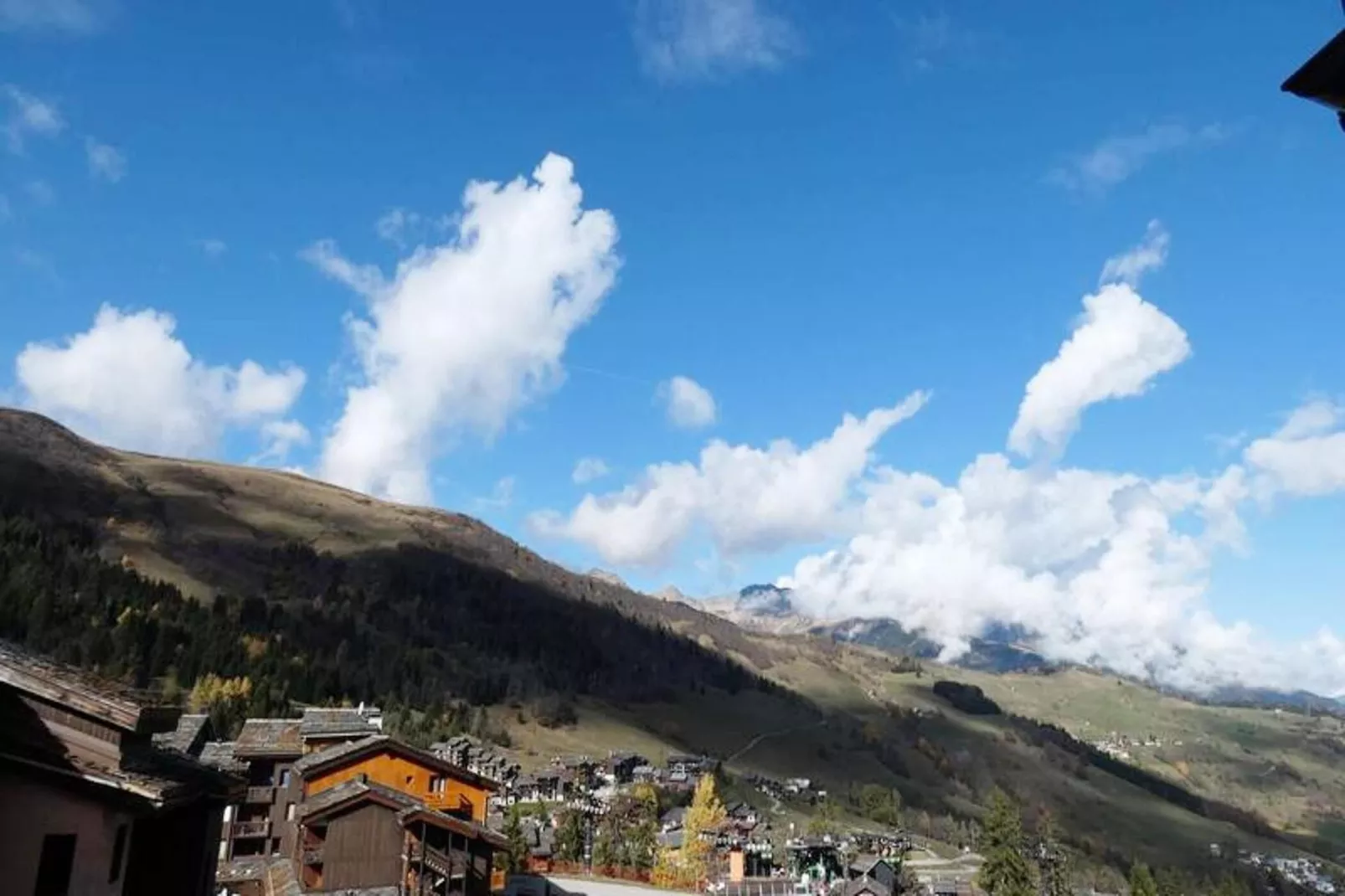 Résidence Lauziere Dessous-Badkamer