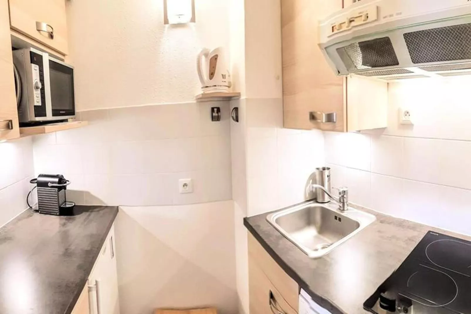 Résidence Lauziere Dessous-Keuken