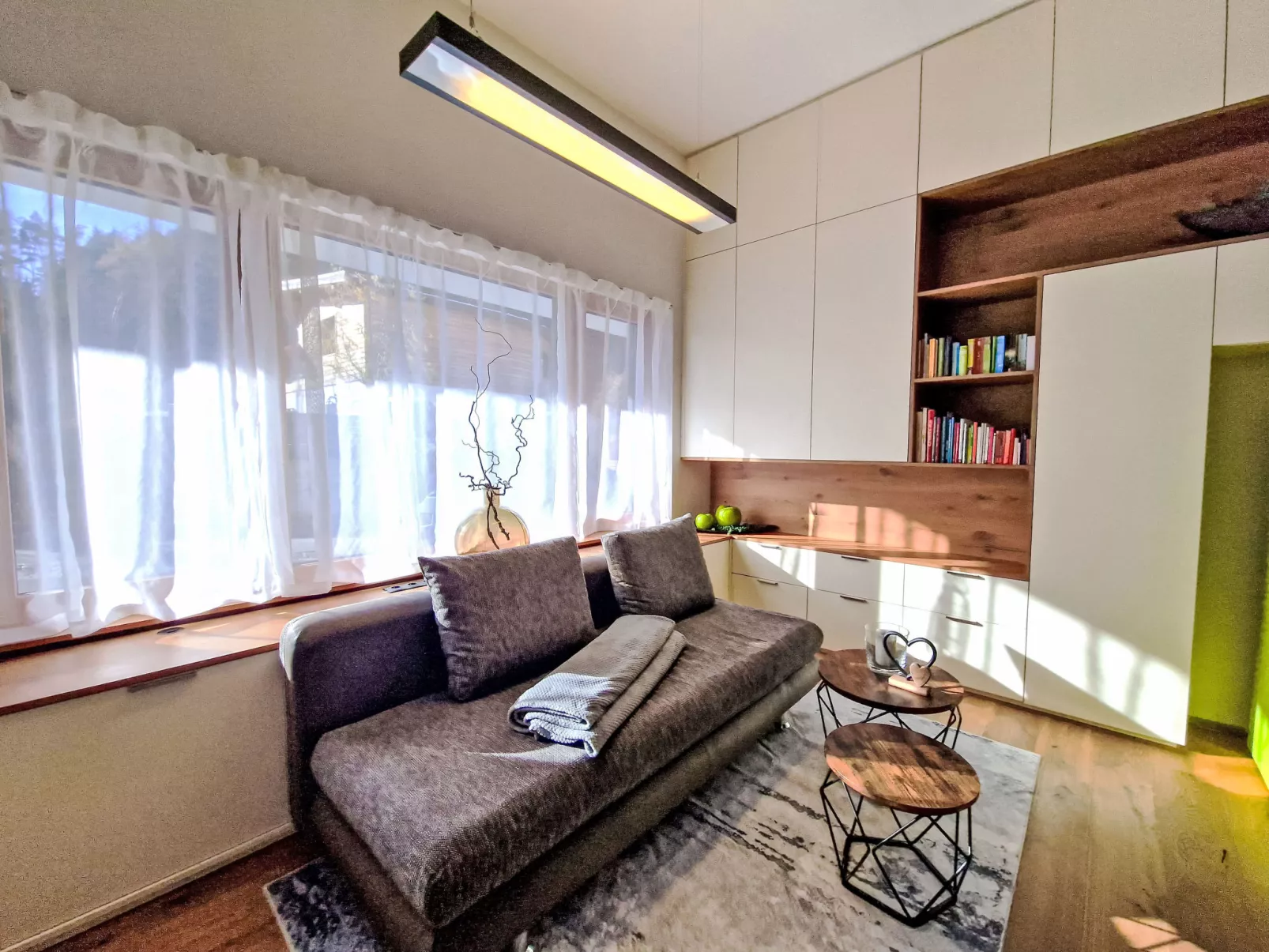 The Rock Design-Binnen