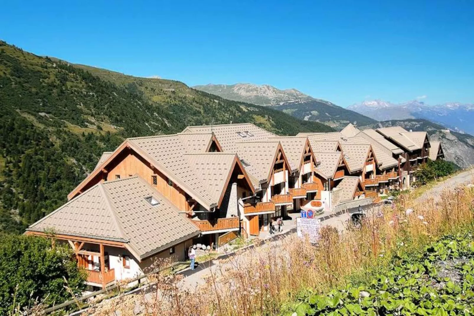 Résidence Odalys L'Ecrin des Neiges-Image-tags.