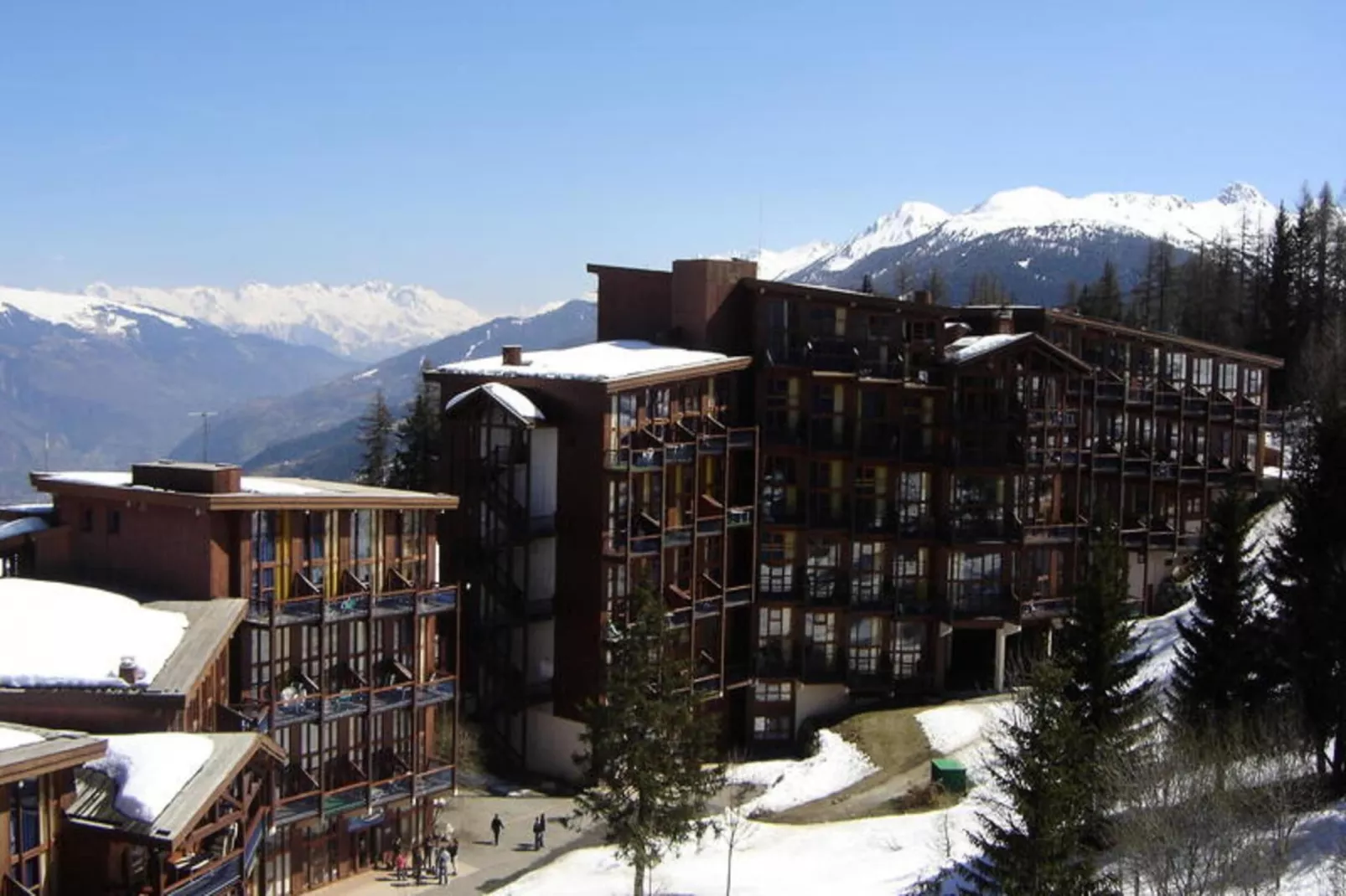 Résidence Aiguille Grive Bat Ii - Buitenkant zomer