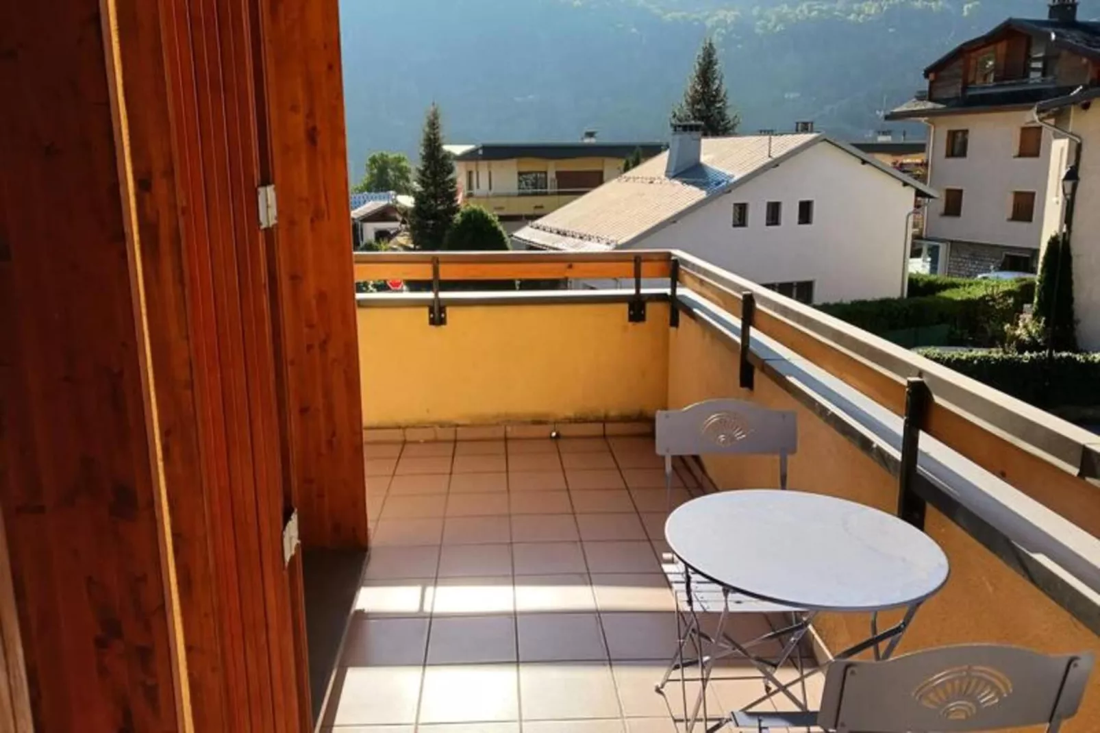 Résidence Les Grandes Aiguilles-Eetkamer