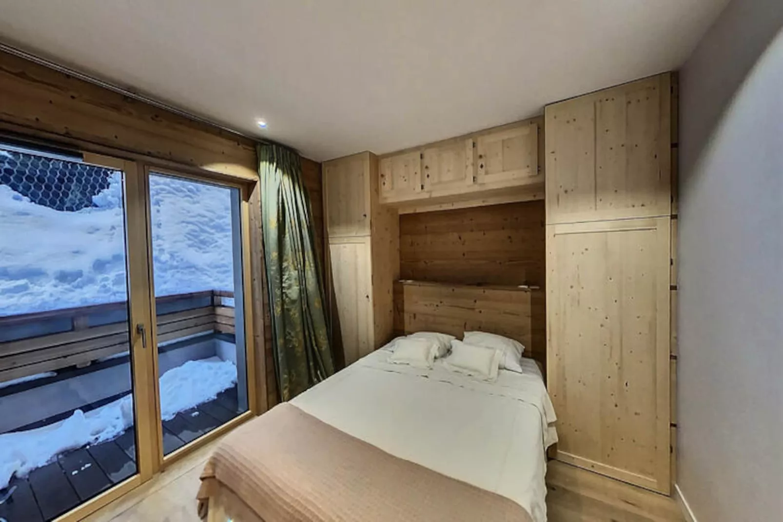 Appartements à Les Carroz-d'Arâches-Image-tags.