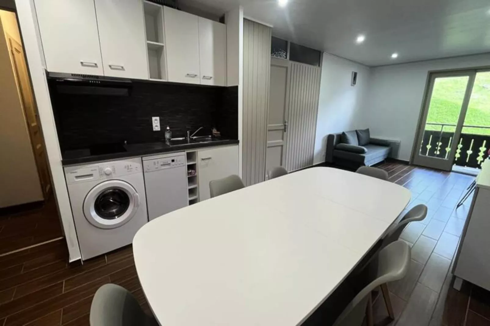 Résidence Le Yeti-Buitenkant zomer