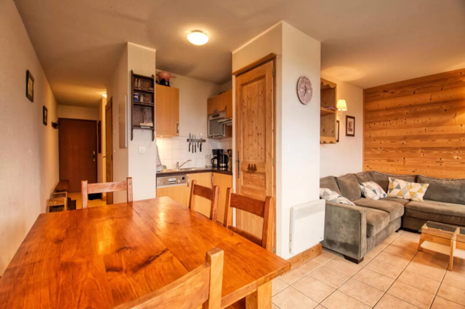 Résidence Jardin Alpin Bat B-Buitenkant zomer