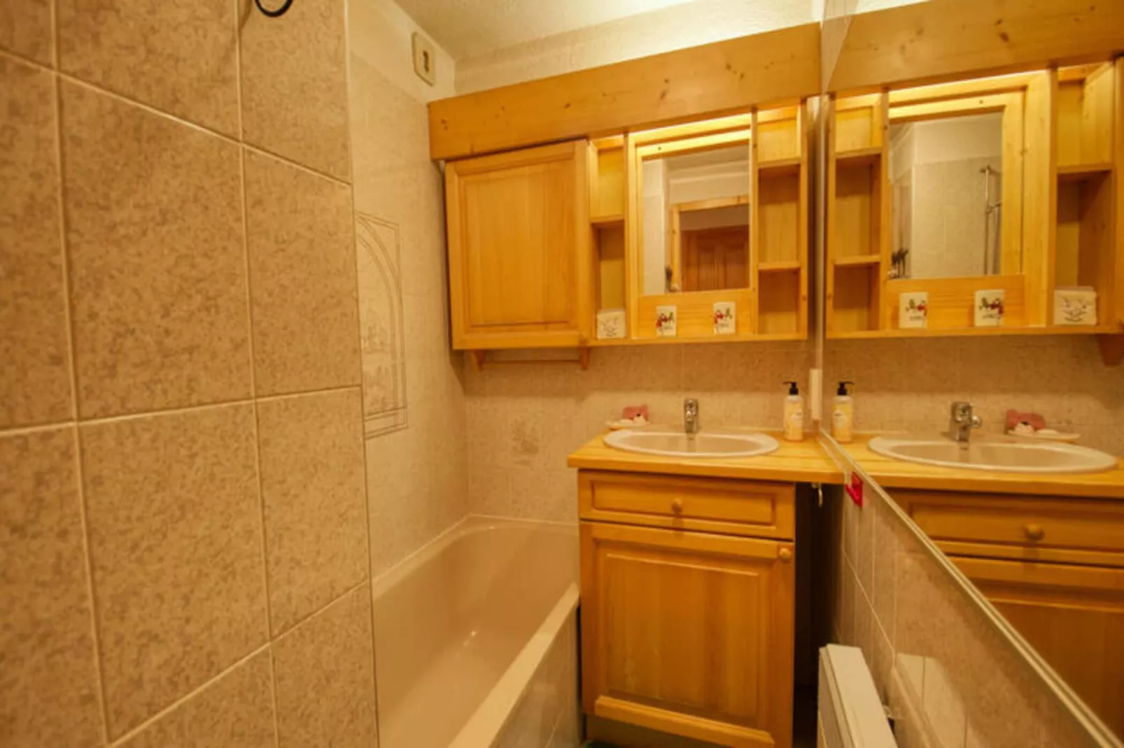 Résidence Ourson I-Buitenkant zomer