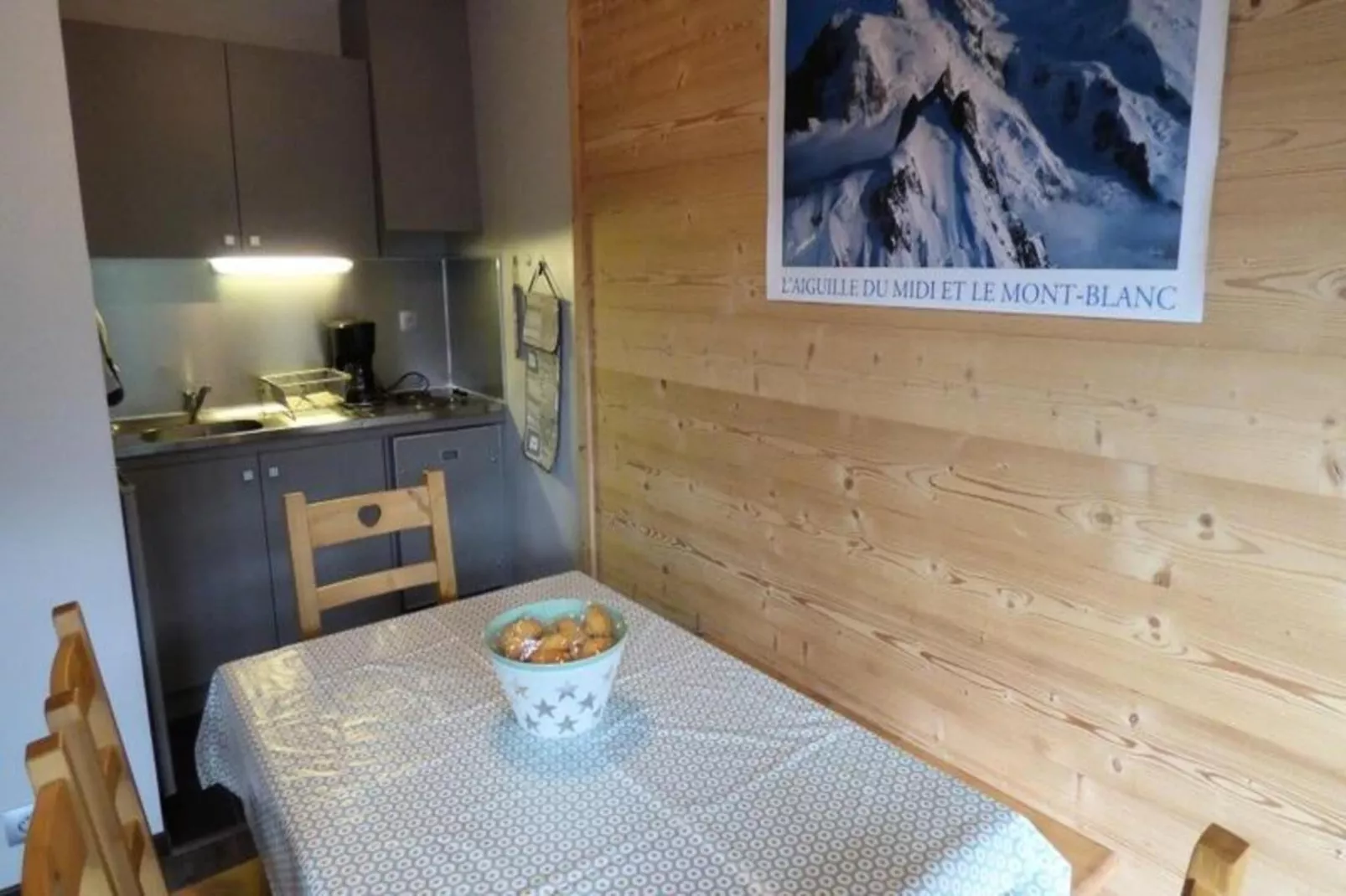 Résidence Choucas-Eetkamer