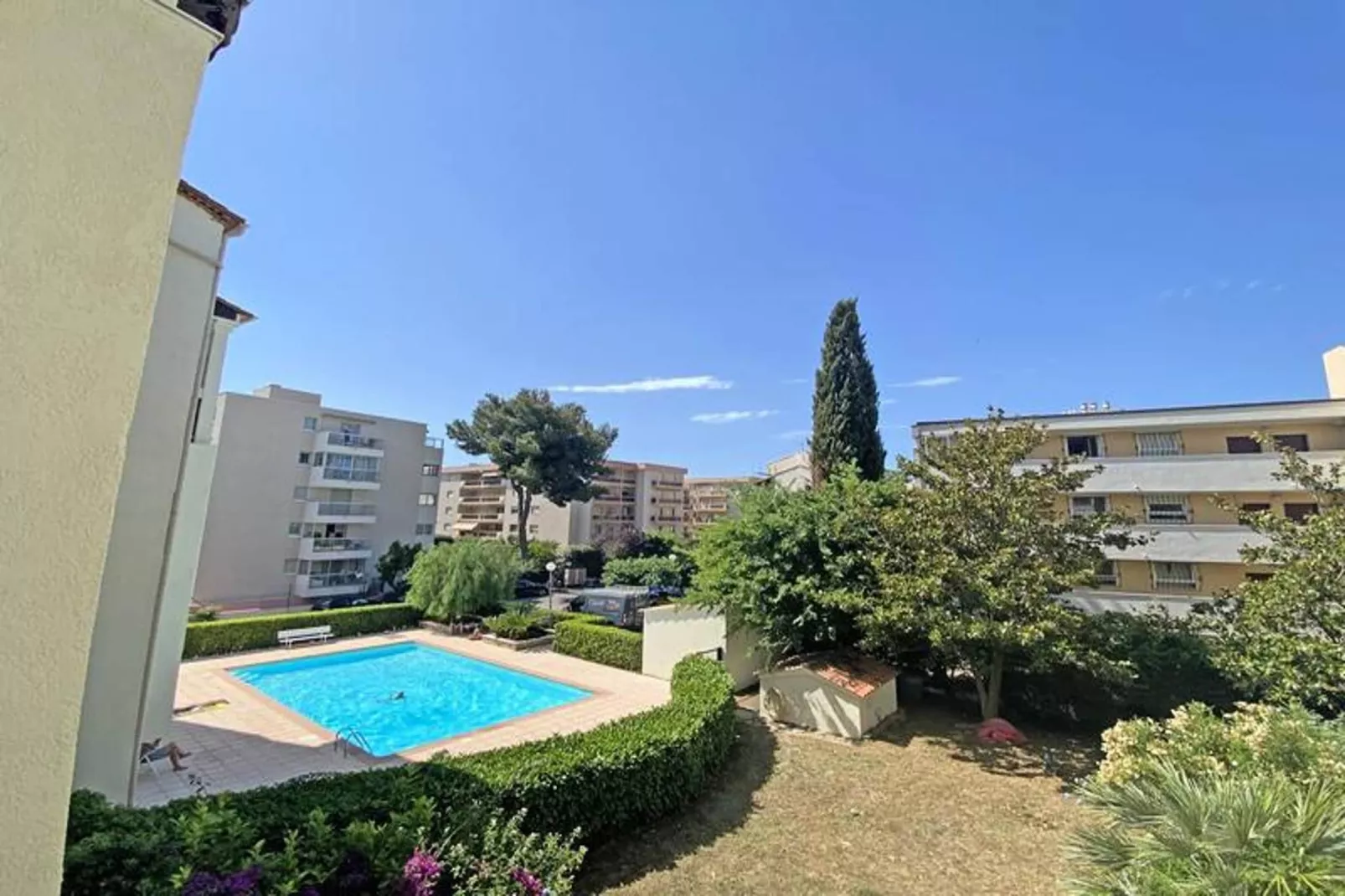 Résidence Les Coralines-Zwembad