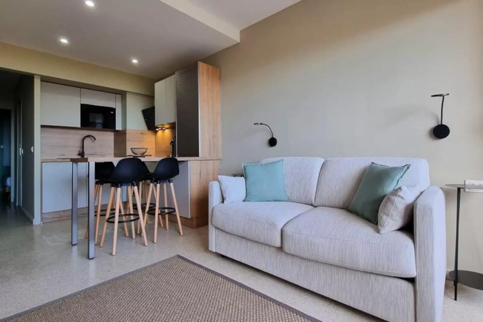 Appartement 4pers - Accès Direct à La Plage/ Fréjus-Image-tags.