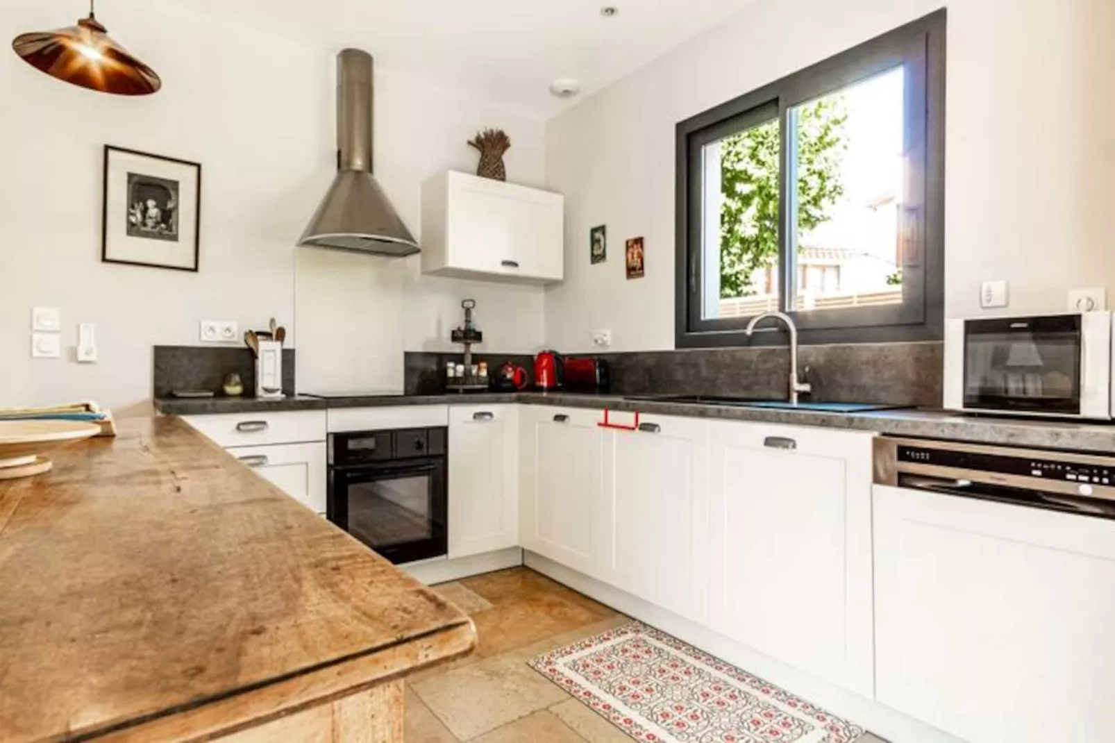 La Verdi&egrave;re - Maison Contemporaine De Plain Pied Avec Jardin Et Piscine Pri-Image-tags.