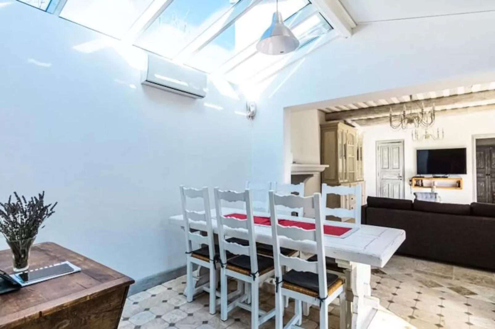 G&icirc;te Tout Confort - Jardin Et Piscine Chauff&eacute;e-Image-tags.