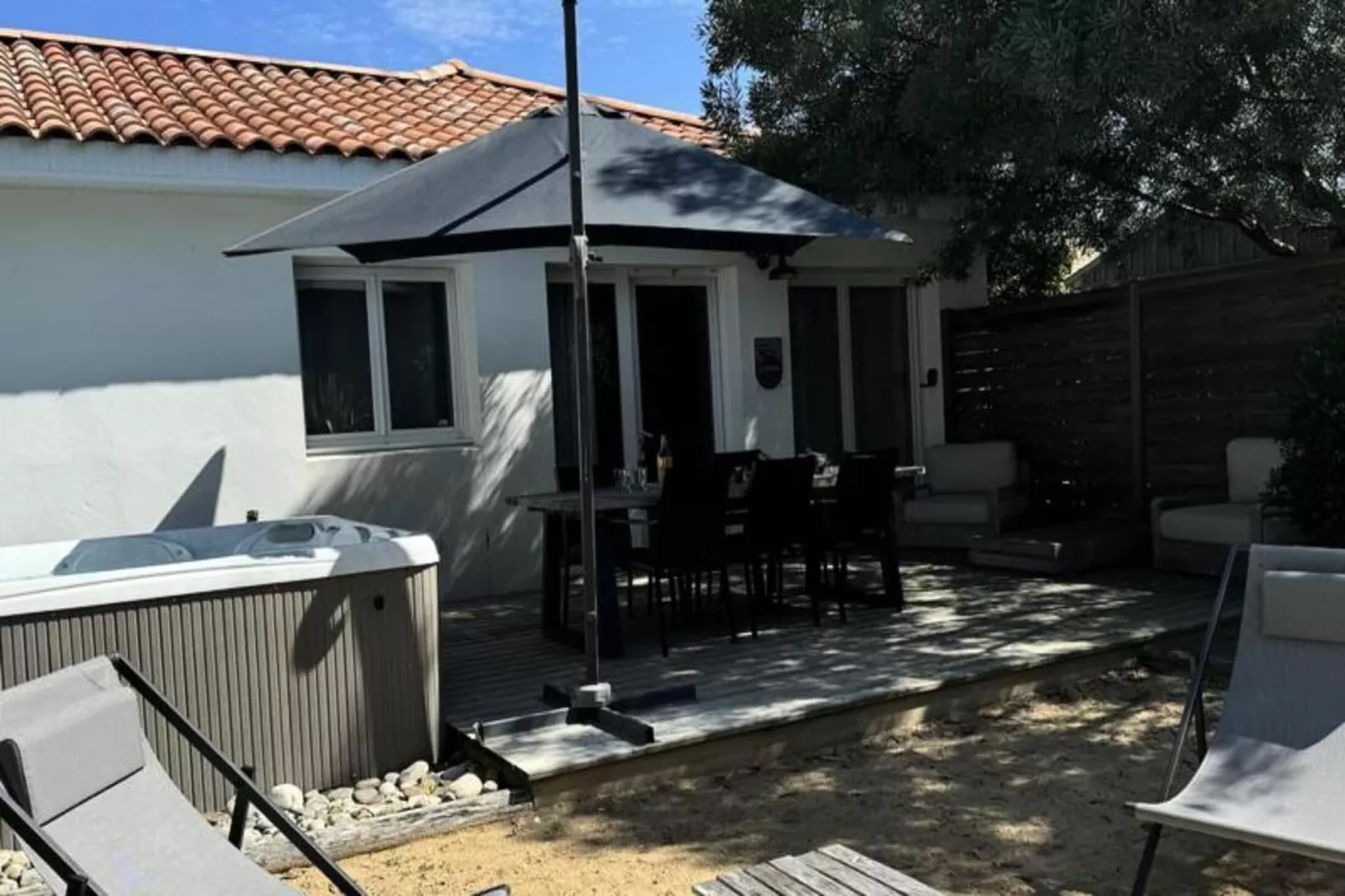 Villa Californie - Domaine Le Sherwood-Buitenkant zomer