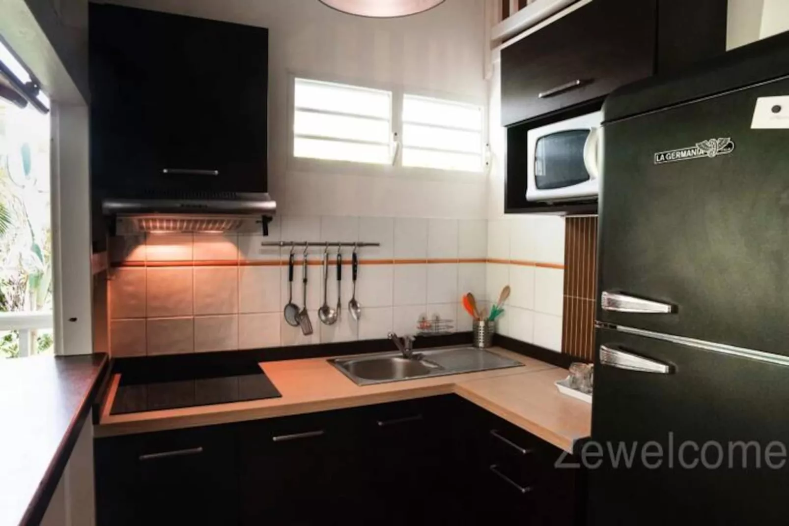 Bungalow Pitaya-Image-tags.