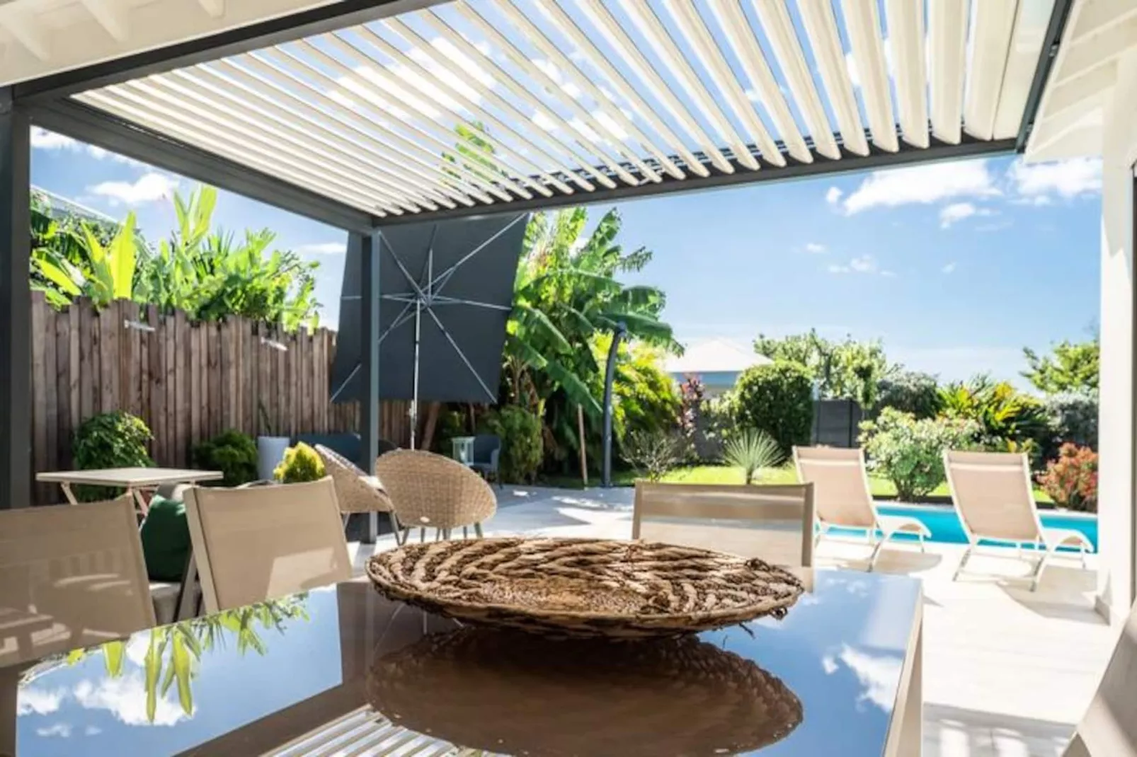 Villa Corossol-Image-tags.