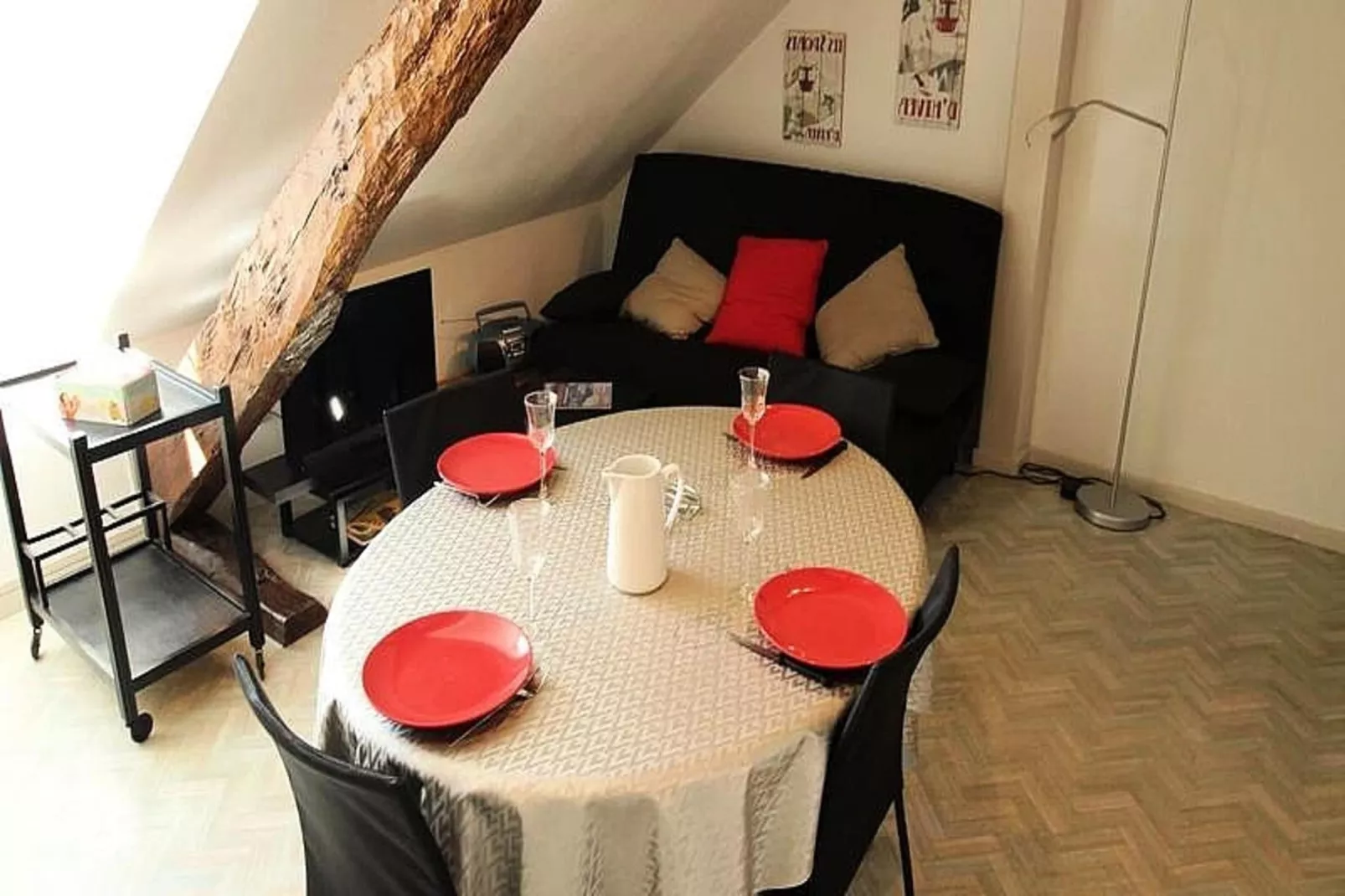 Résidence 24 Bis Allee Etigny-Eetkamer