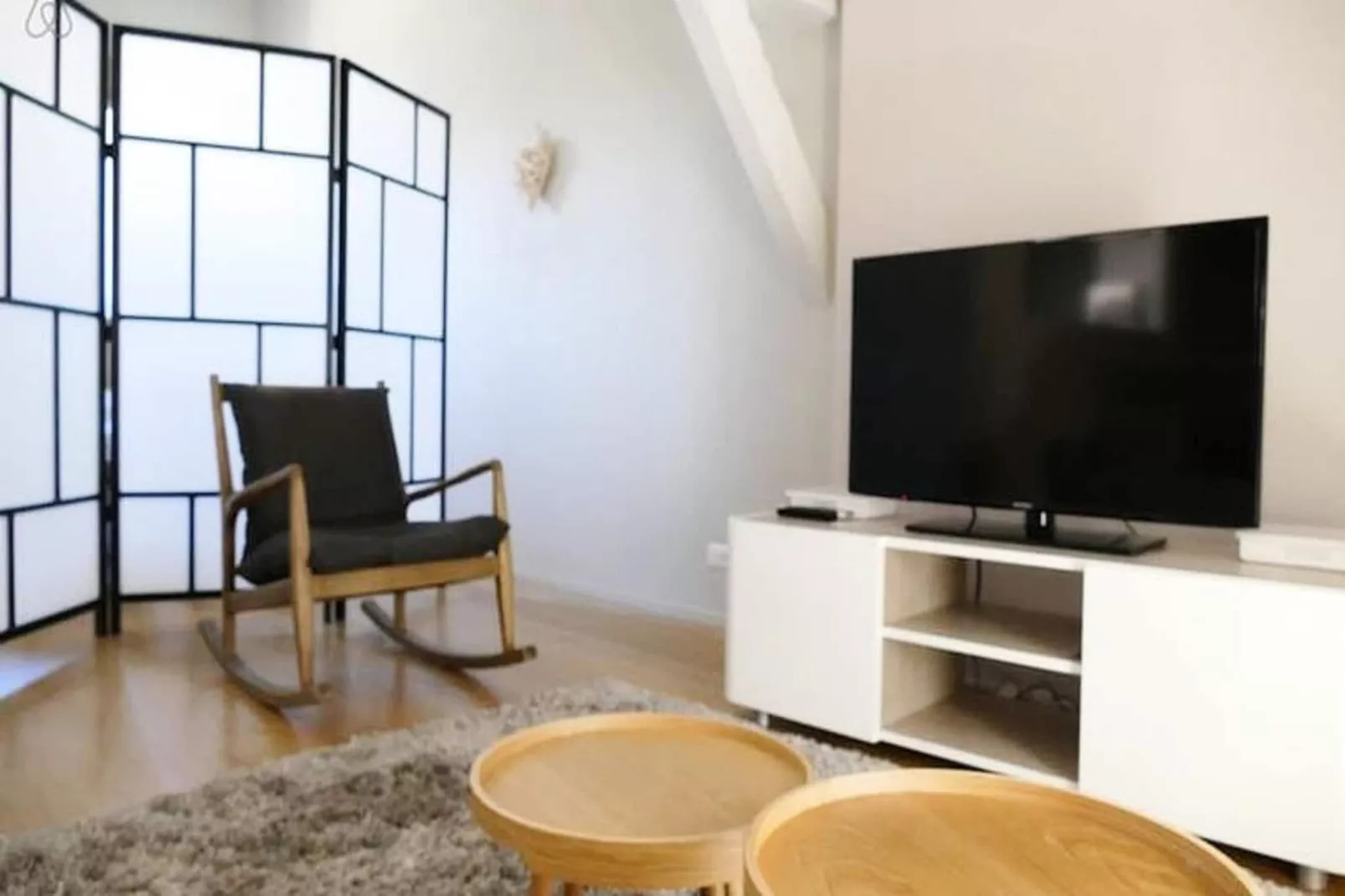 Superbe T2 De Qualit&eacute; Et R&eacute;nov&eacute;, Au Jardin Public, Pour 4 Personnes-Woonkamer