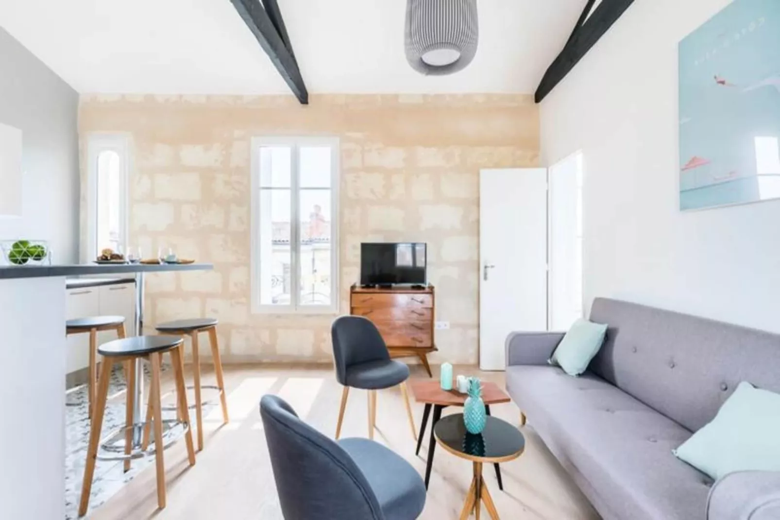Superbe Appartement En Plein C&oelig;ur Des Chartrons-Woonkamer