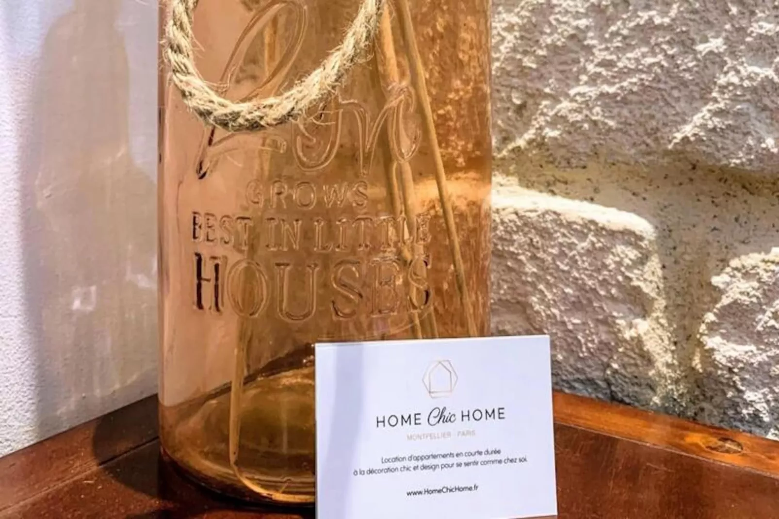 La Terrasse Bazille-Image-tags.