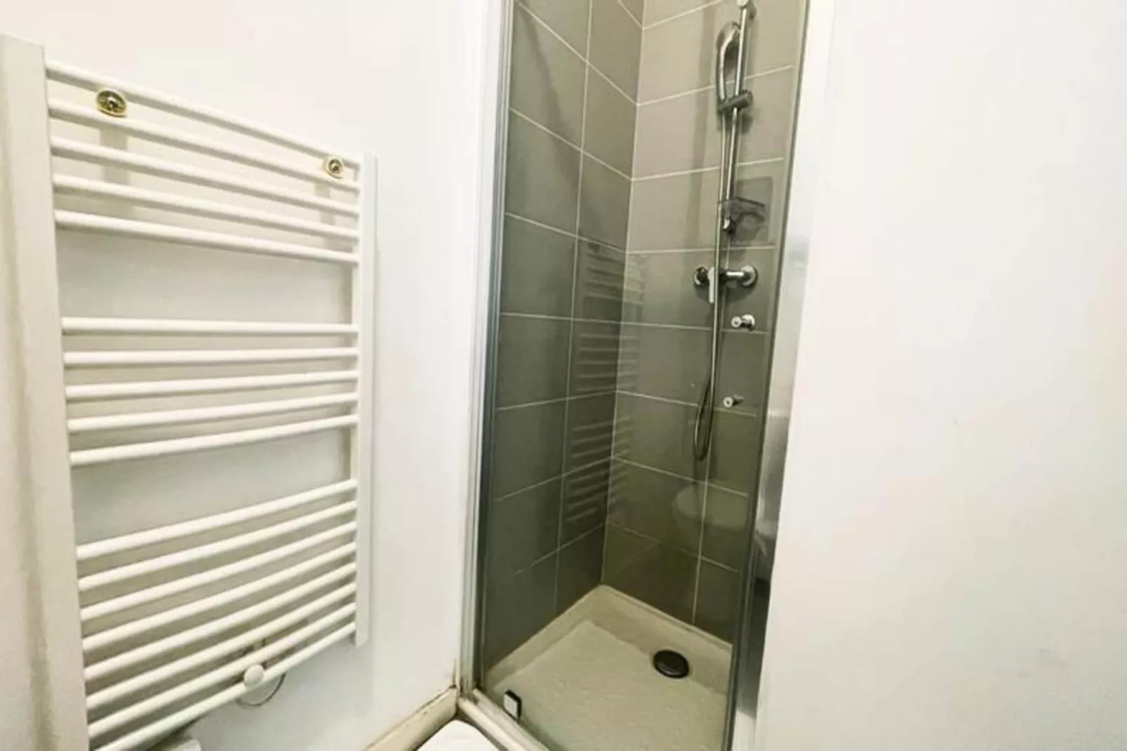 |la R&eacute;sidence 🌆|studio Caserne De Bonne | R&eacute;sidence Priv&eacute;e-Buitenkant zomer