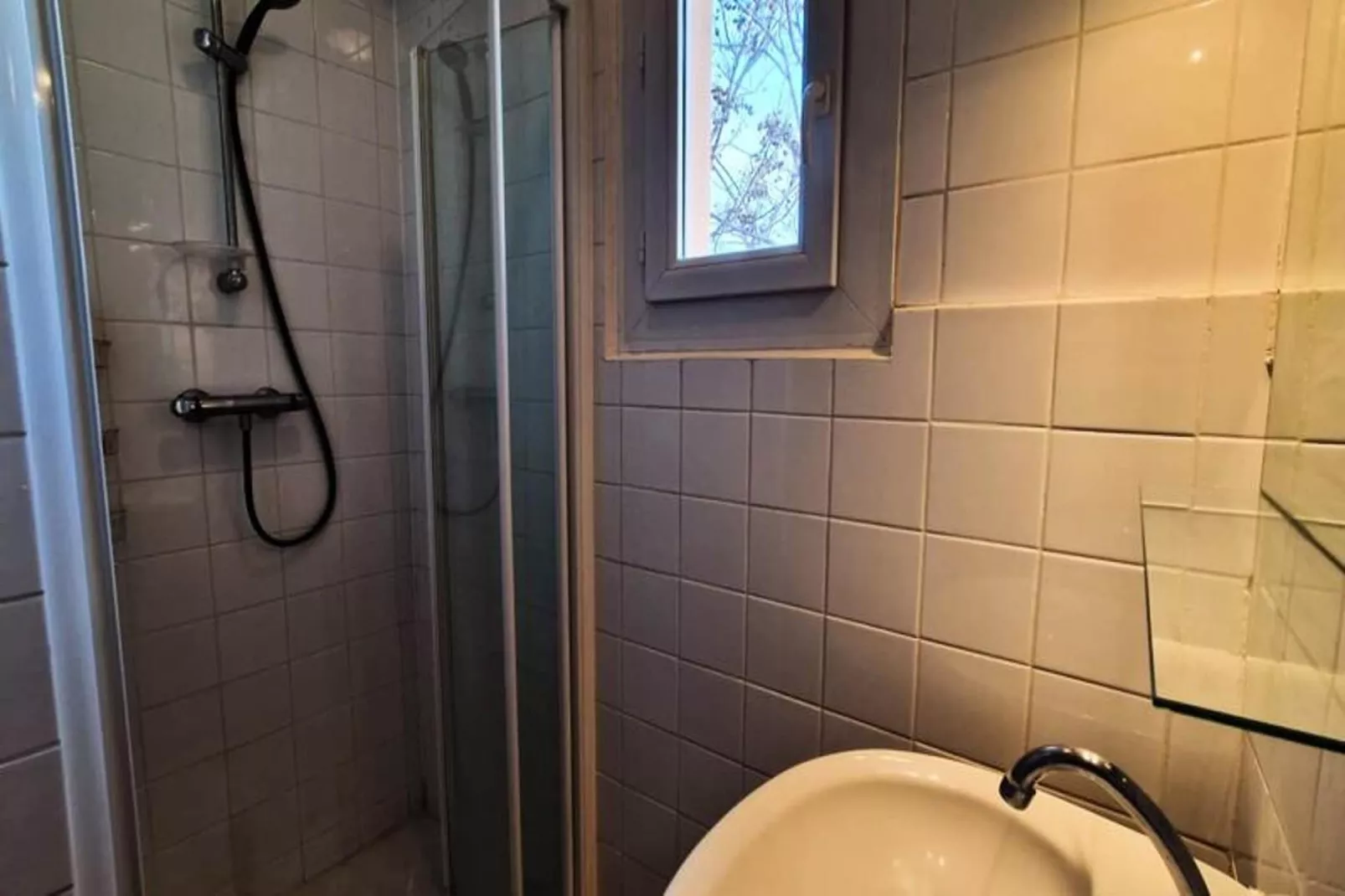 Le Spacieux T3 Pour 4 Proche De Gem Et La Gare 🗻-Badkamer