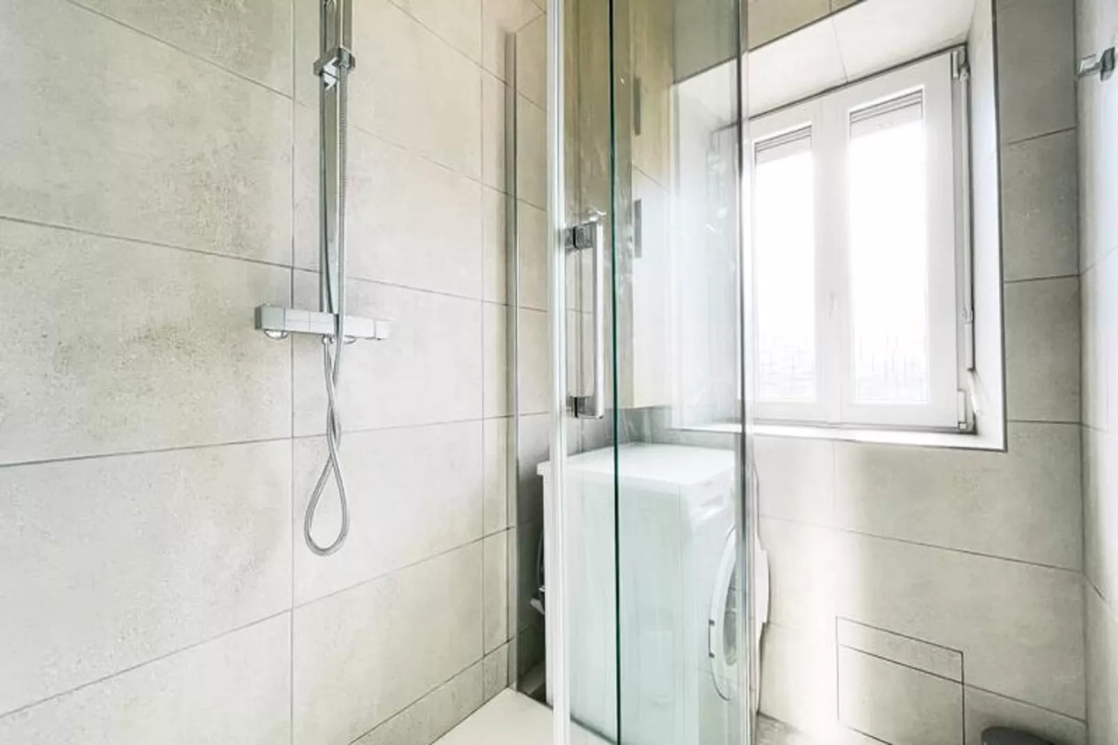 Le Duplex 🌞 Calme & R&eacute;nov&eacute;|-Badkamer