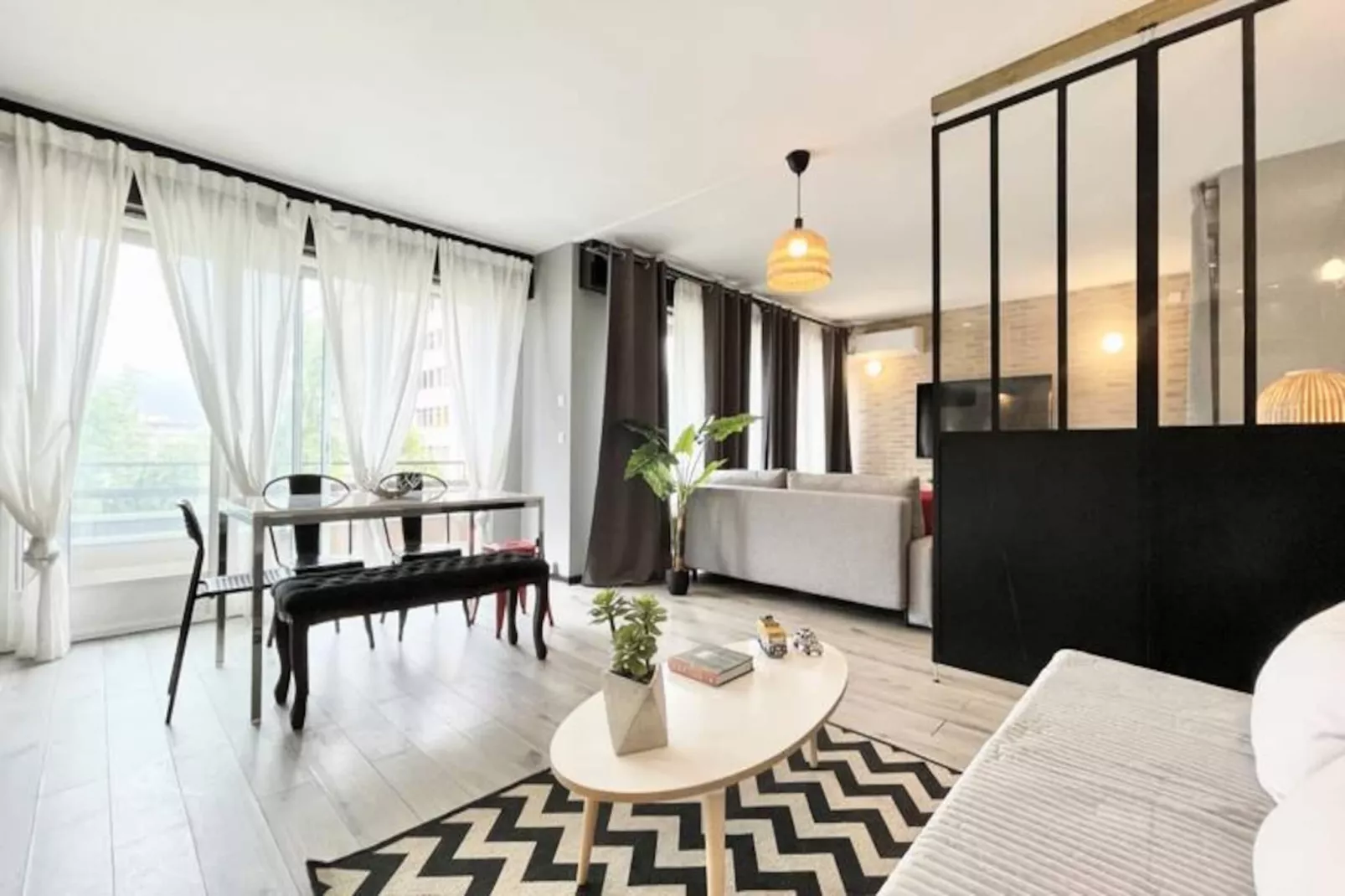 | Le Contemporain ⚙️| 6 Couchages | Wifi, Tram |-Image-tags.