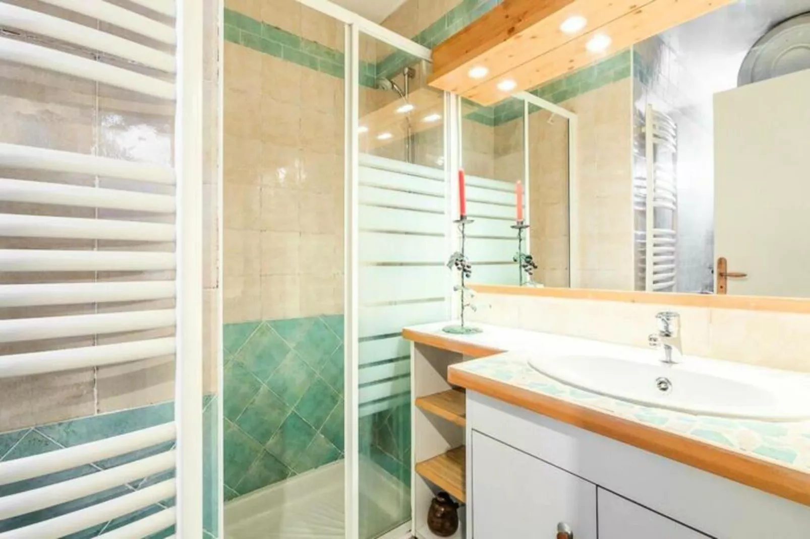 Appartement à l'Alpe d'Huez retour skis aux pieds - maeva Home-Buitenkant zomer