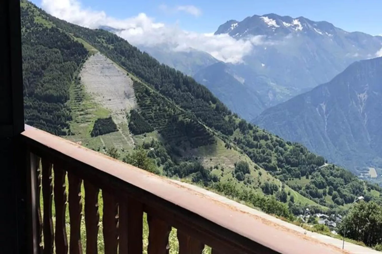 Résidence Skival-Uitzicht zomer