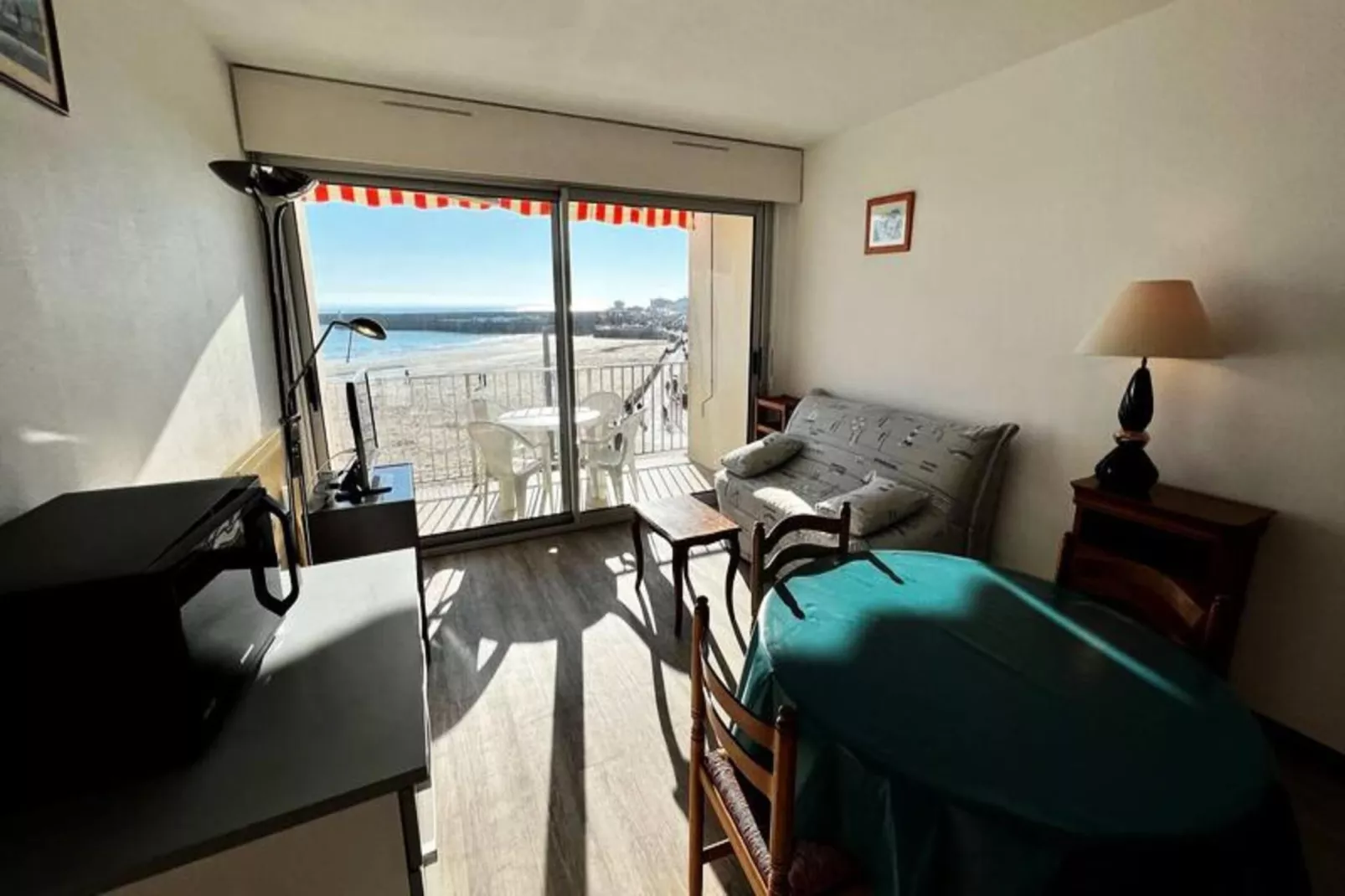 Résidence Dauphins-Eetkamer