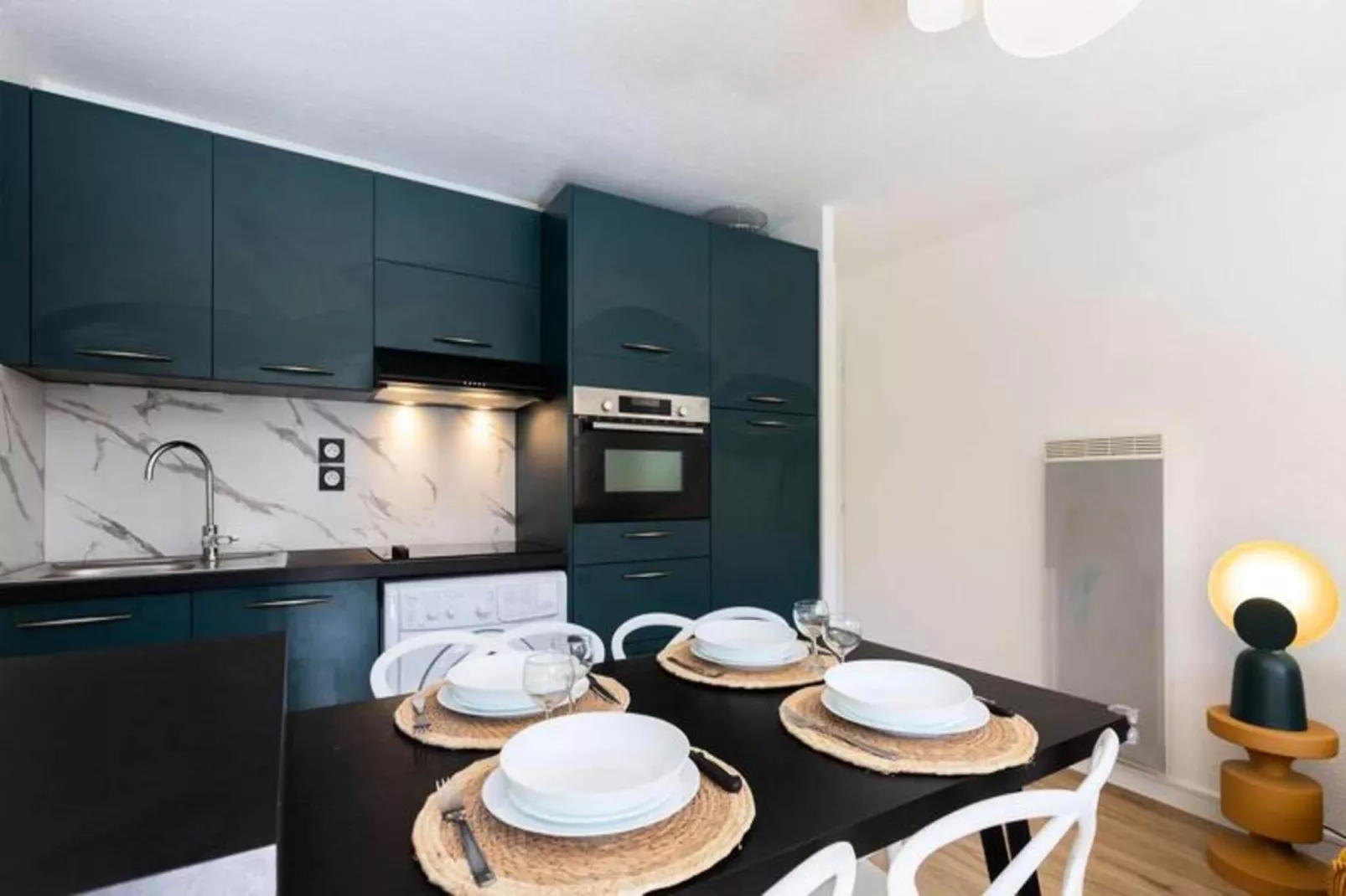 Résidence Portes Du Soleil A-Eetkamer