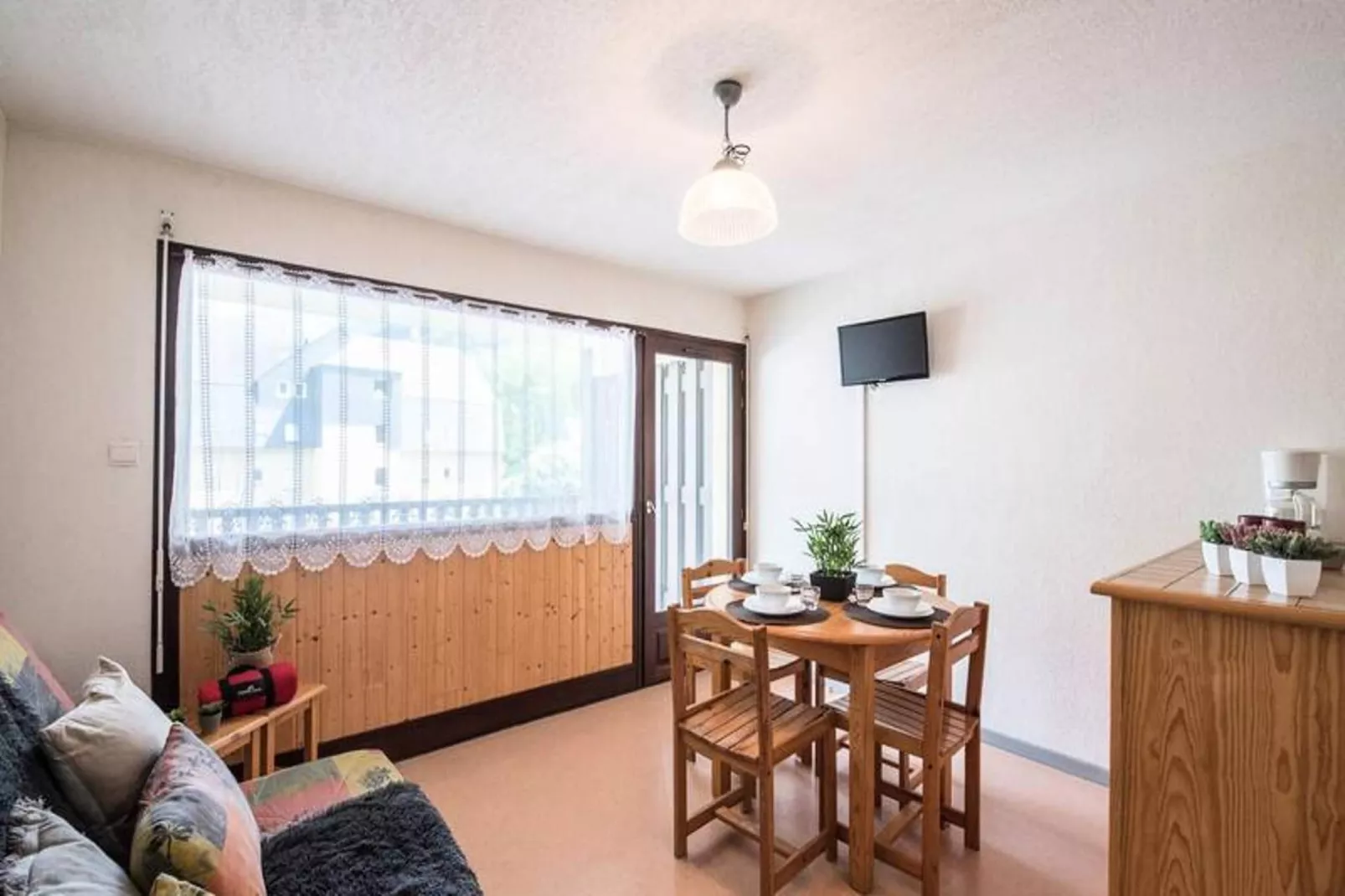 Résidence Portes Du Soleil B-Eetkamer