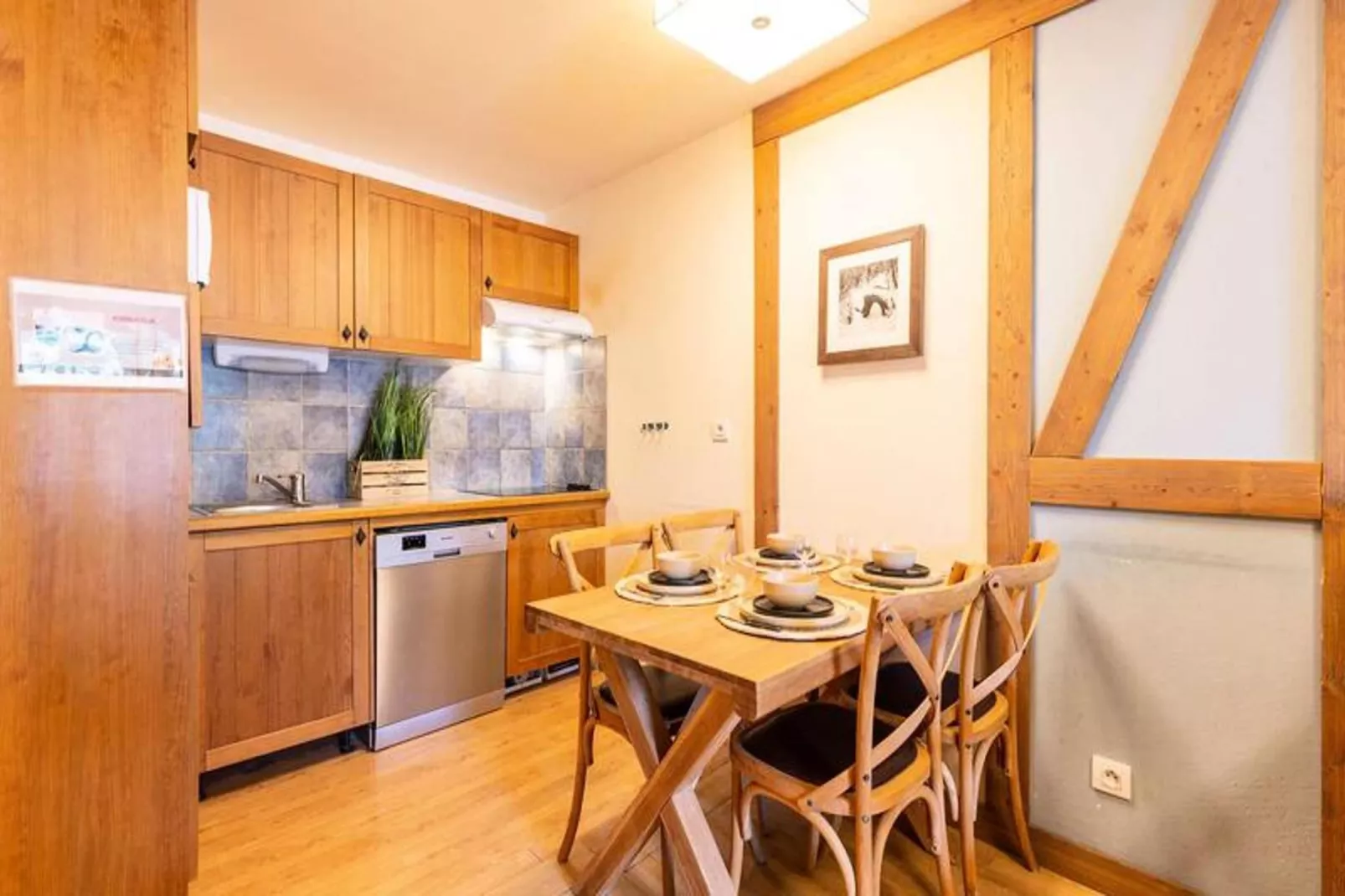 Résidence Cami Real-Eetkamer