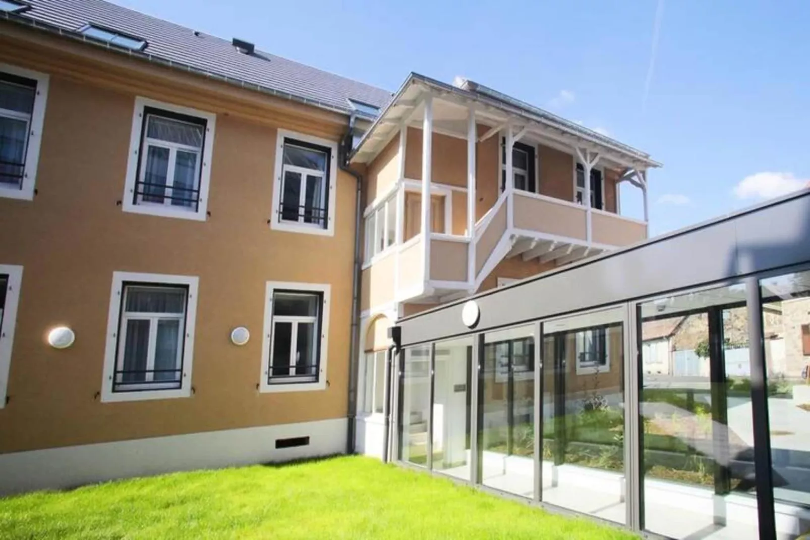 Appart'hôtel Odalys La Rose d'Argent-Buitenkant zomer